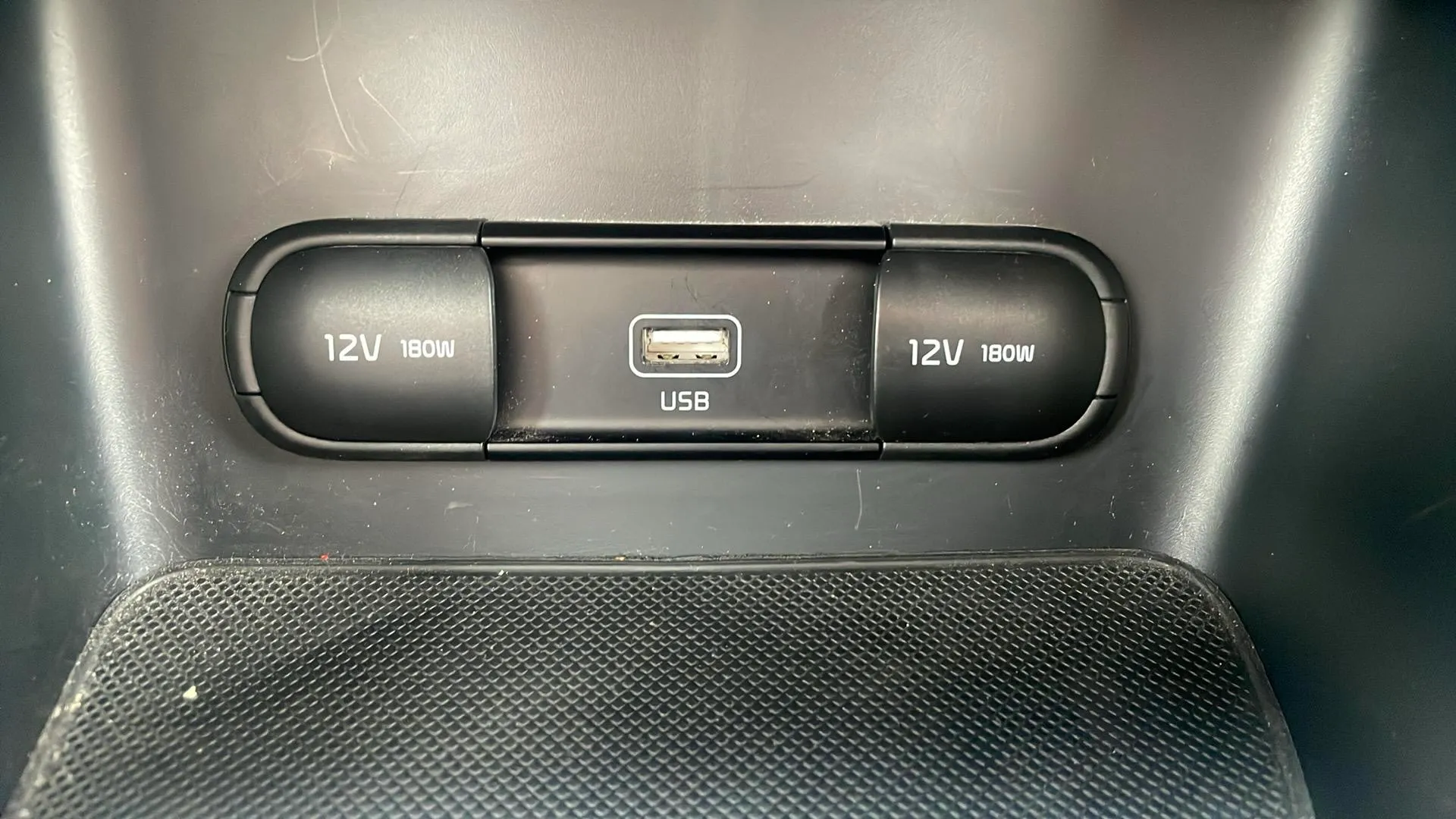 Kia Sportage 1.6 T-GDi GT Line Ess DCT Pack 4x4 - foto 20