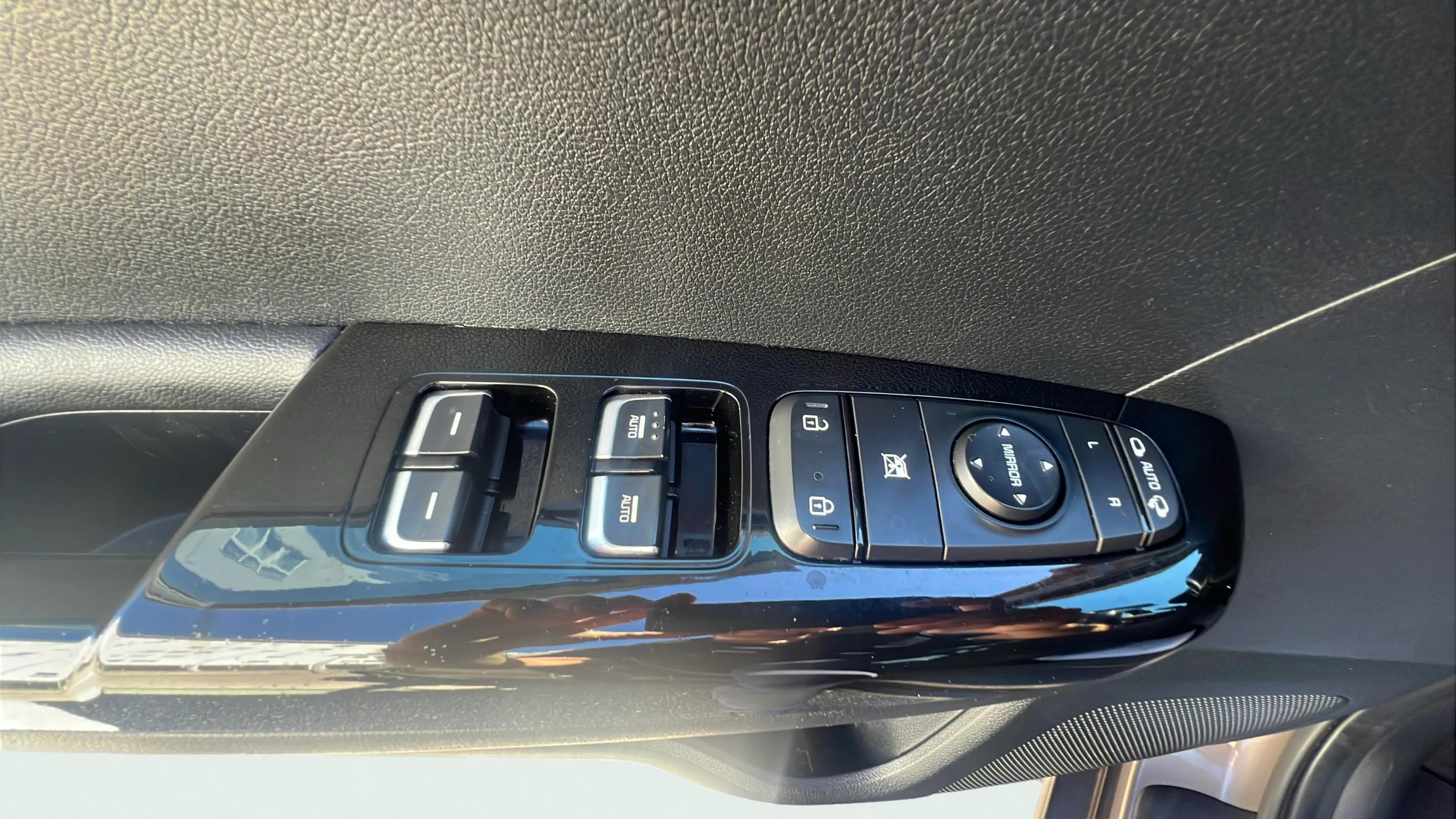 Kia Sportage 1.6 GDi Drive Plus 4x2 - foto 20