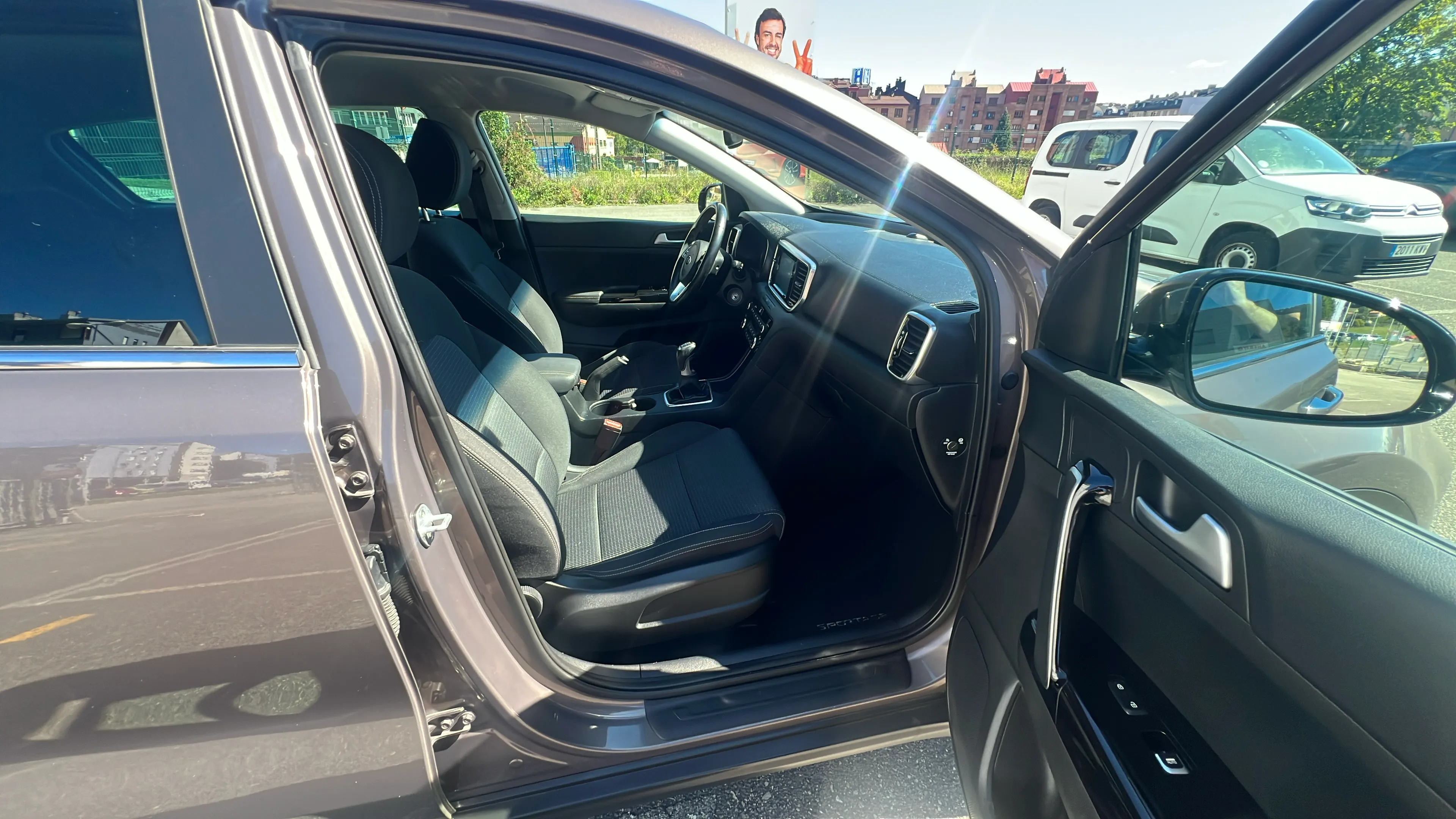 Kia Sportage 1.6 GDi Drive Plus 4x2 - foto 13