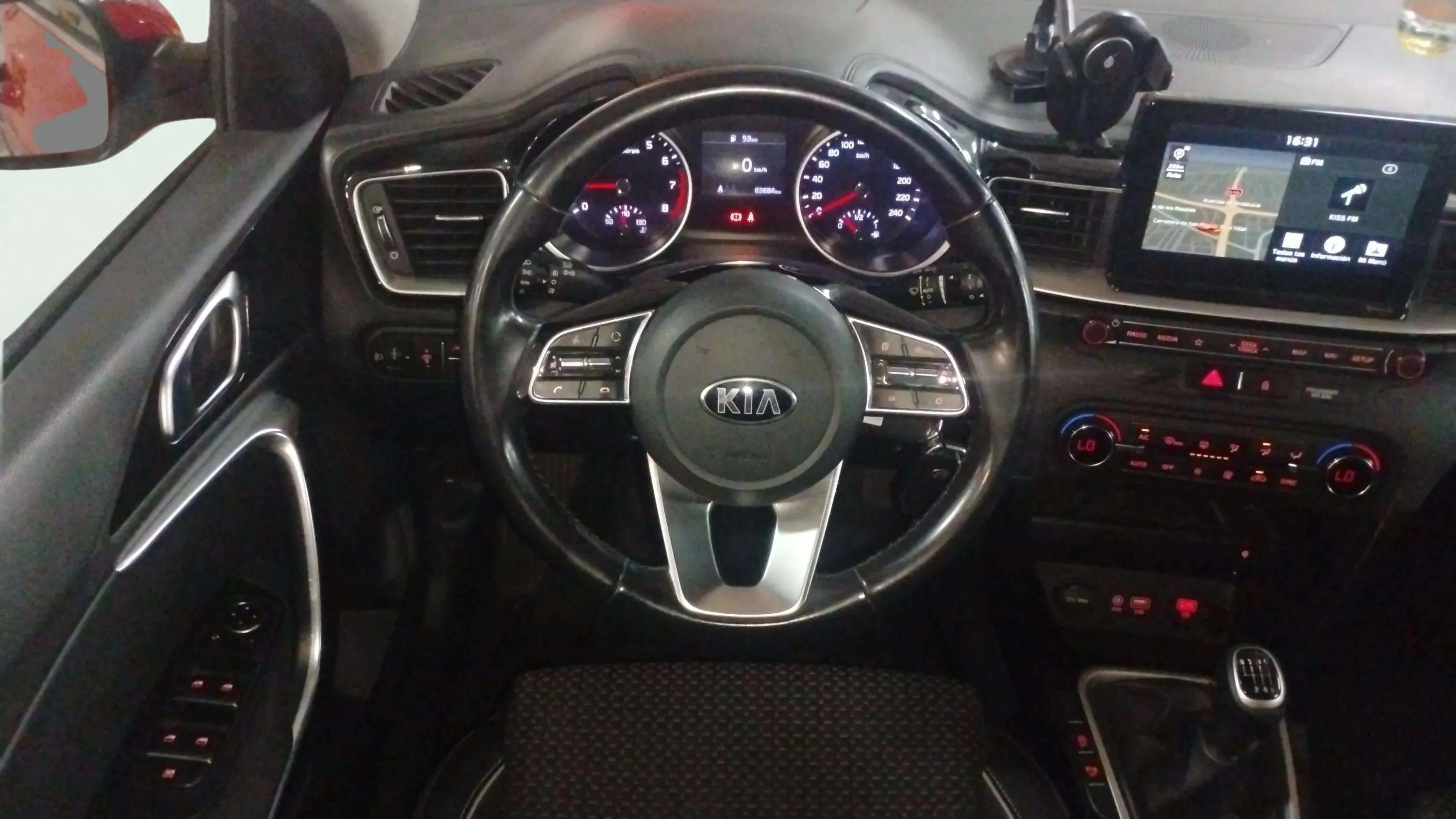 Kia Ceed 1.0 T-GDi Concept Plus Eco-Dynam - foto 19