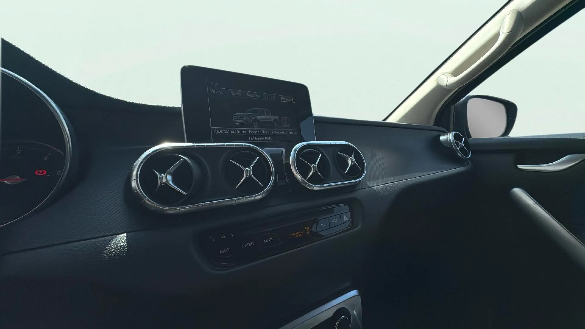 Mercedes-Benz Clase X X 220 d Pure 4Matic - foto 15