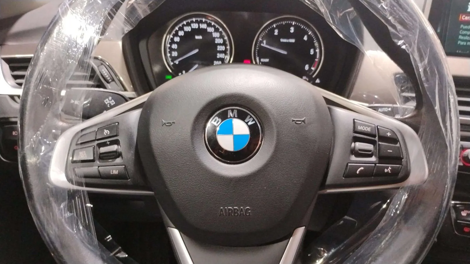 BMW X1 sDrive20dA - foto 10