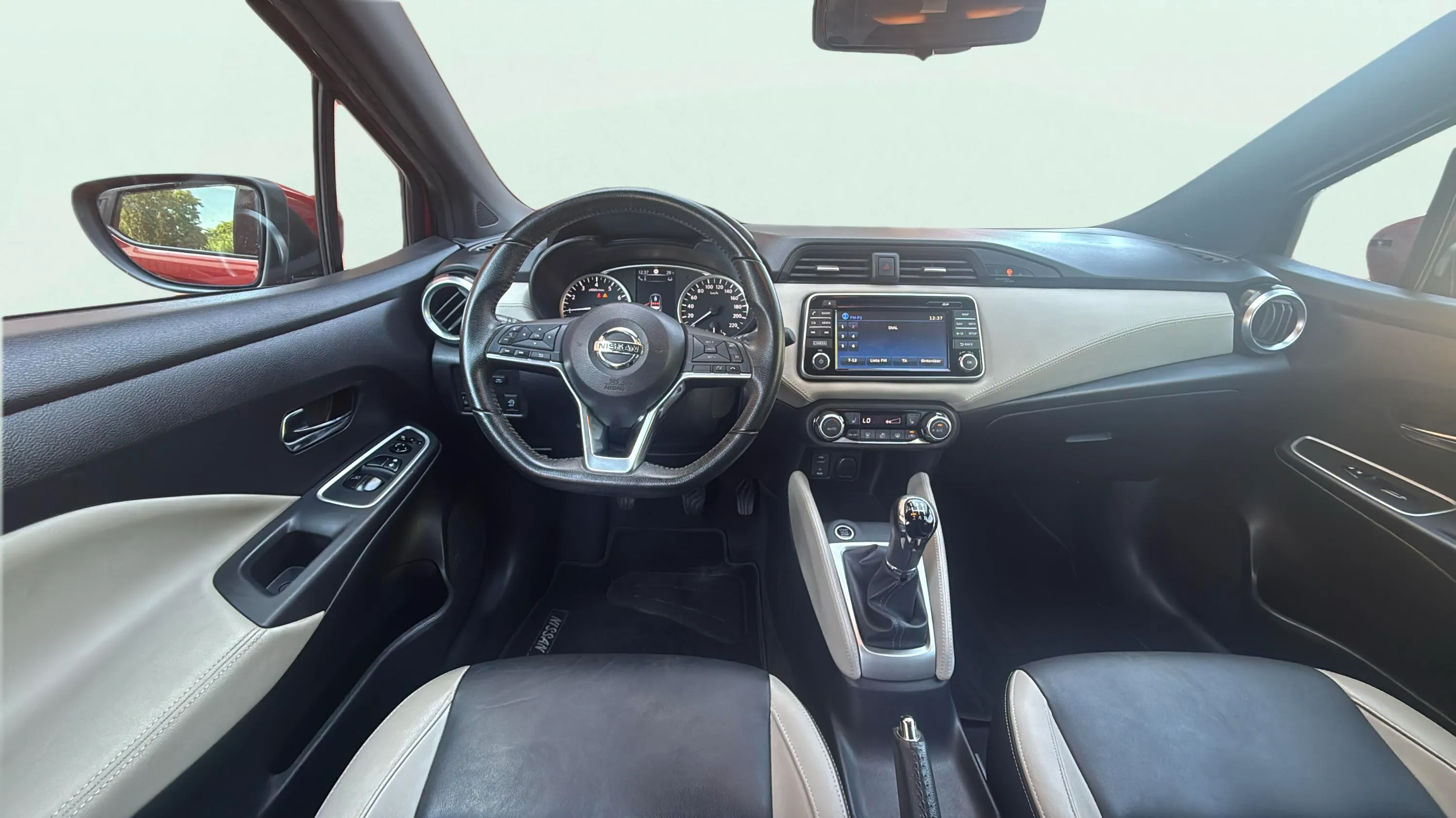 Nissan Micra IG-T Bose Limited Ed. - foto 9
