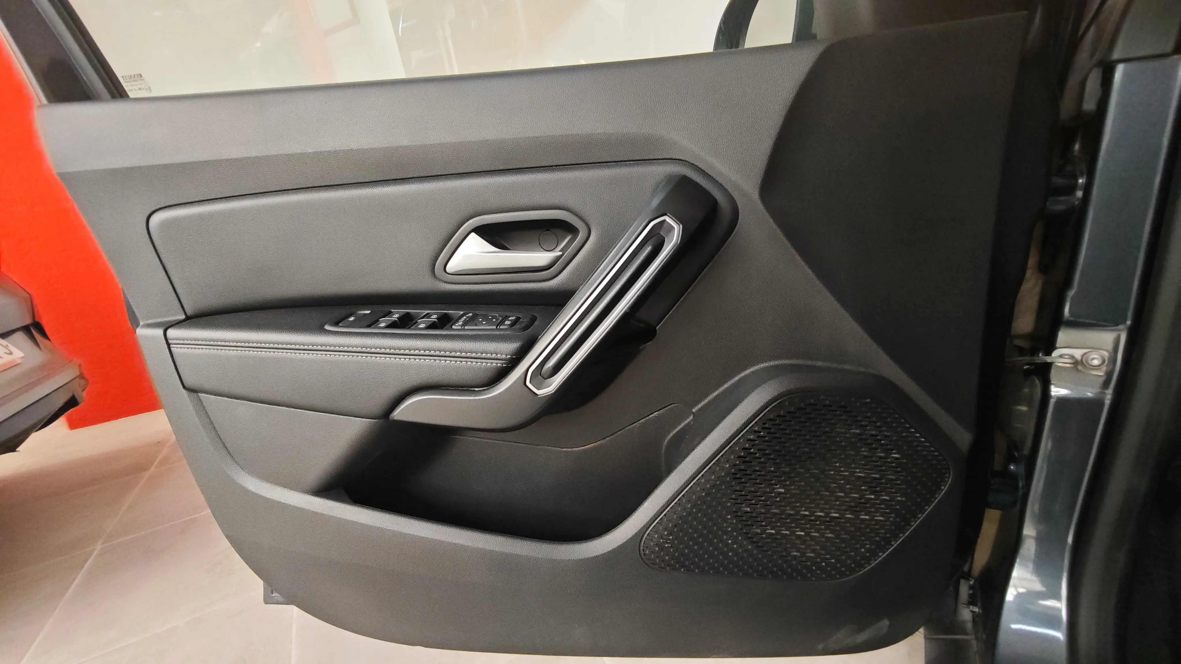 Dacia Duster Essential TCe ECO-G 4x2 - foto 18