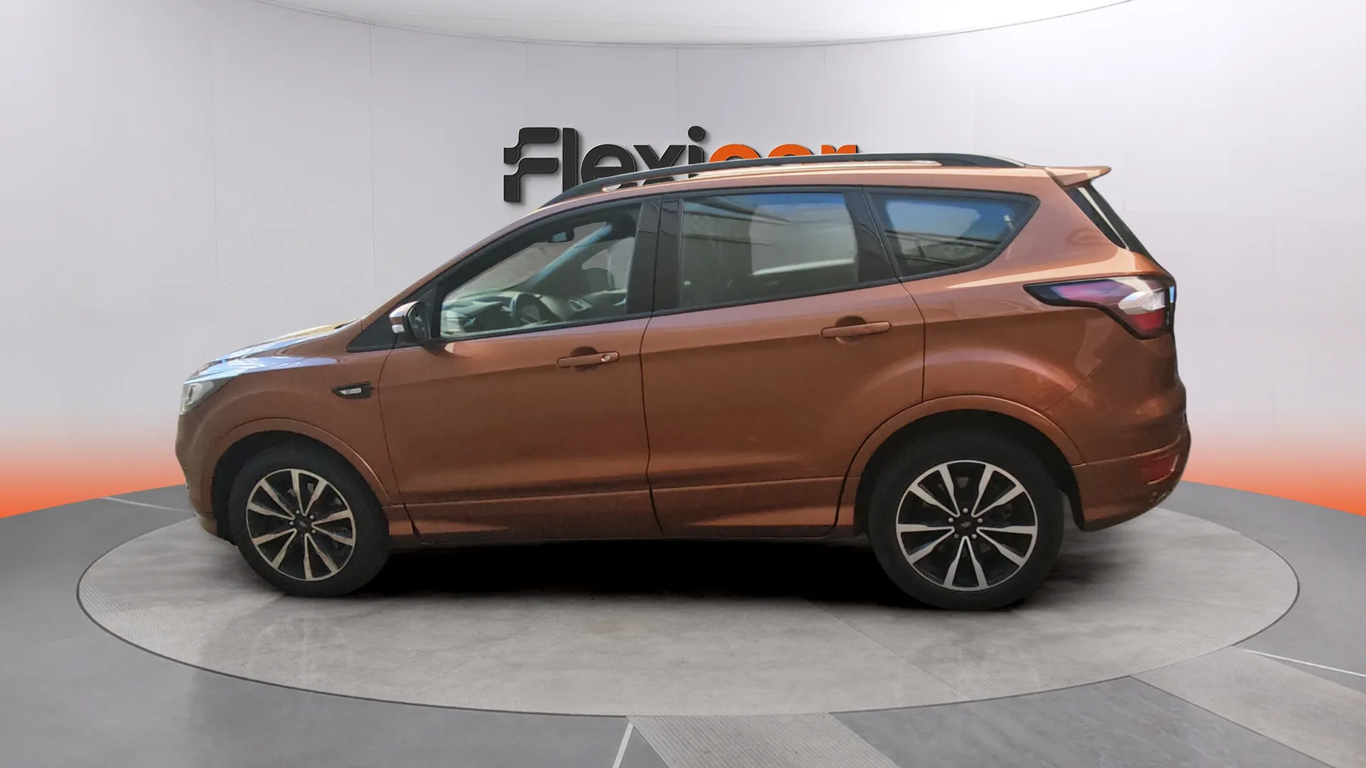 Ford Kuga 2.0 TDCi 4x4 ST-Line Powers. - foto 5