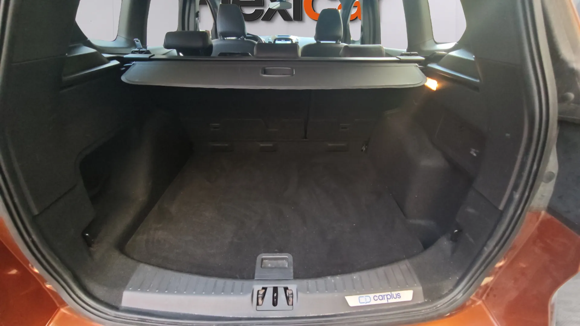 Ford Kuga 2.0 TDCi 4x4 ST-Line Powers. - foto 13