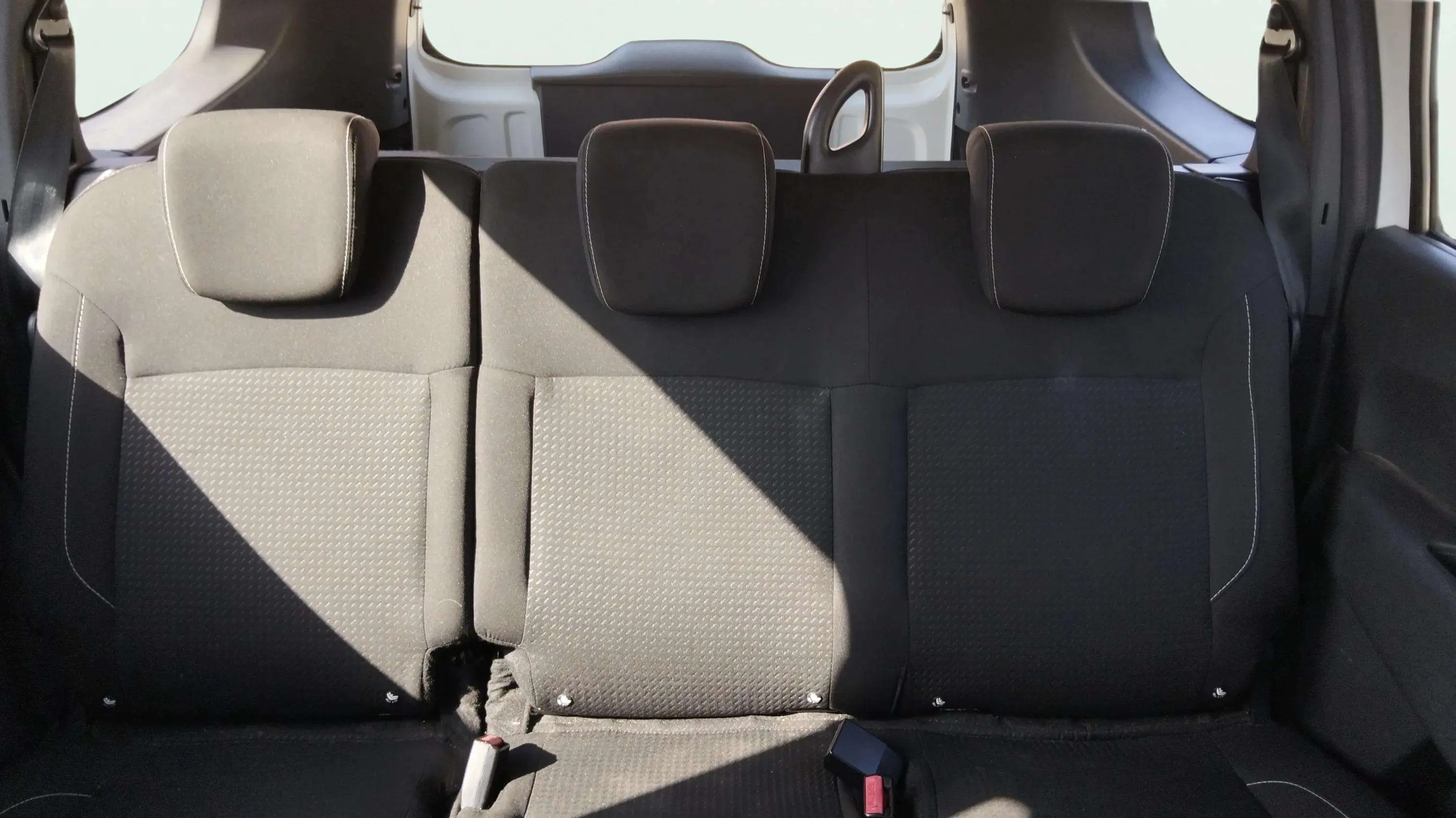 Dacia Lodgy Comfort Blue dCi 5 plazas 18 - foto 14