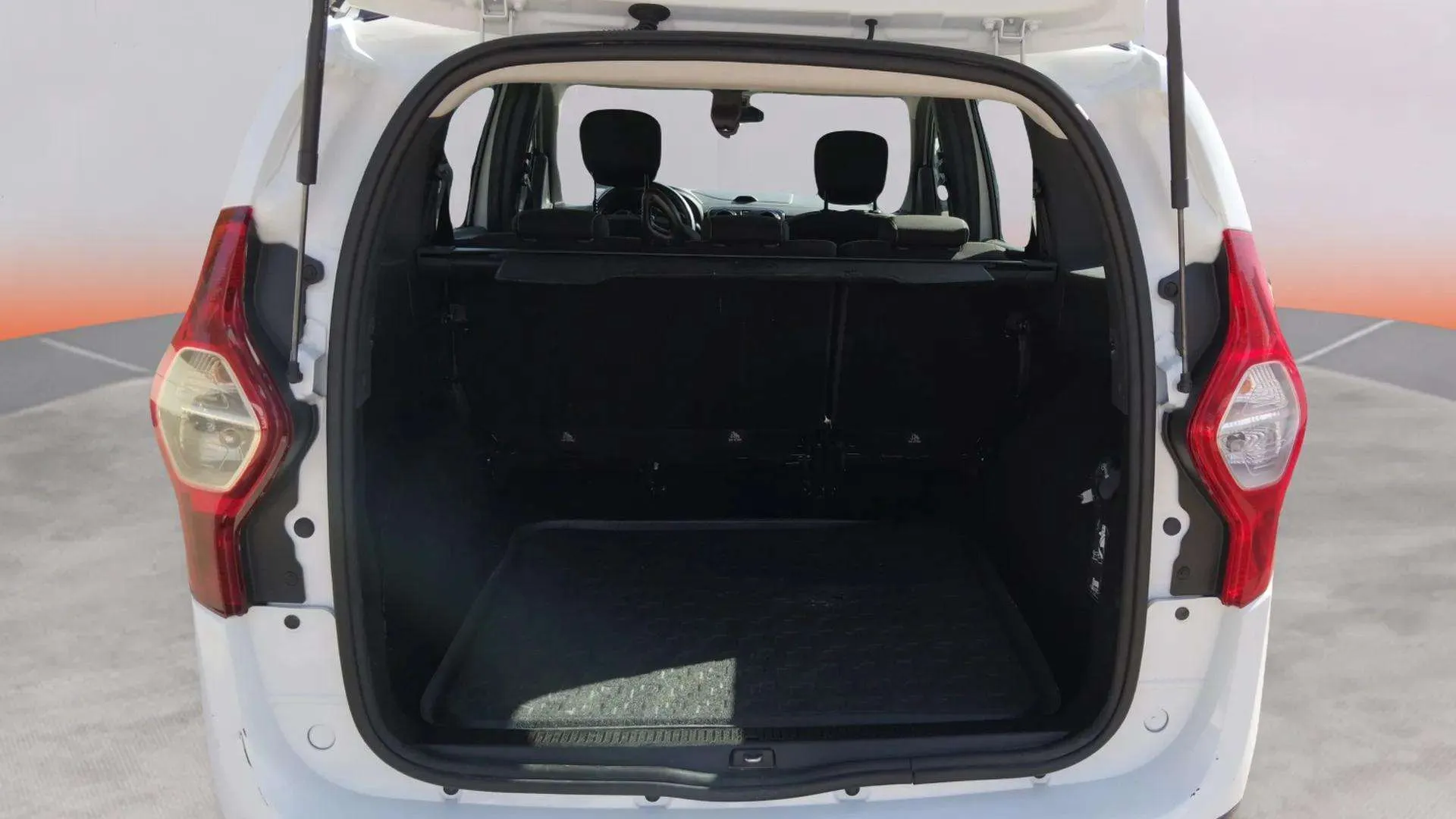 Dacia Lodgy Comfort Blue dCi 5 plazas 18 - foto 5