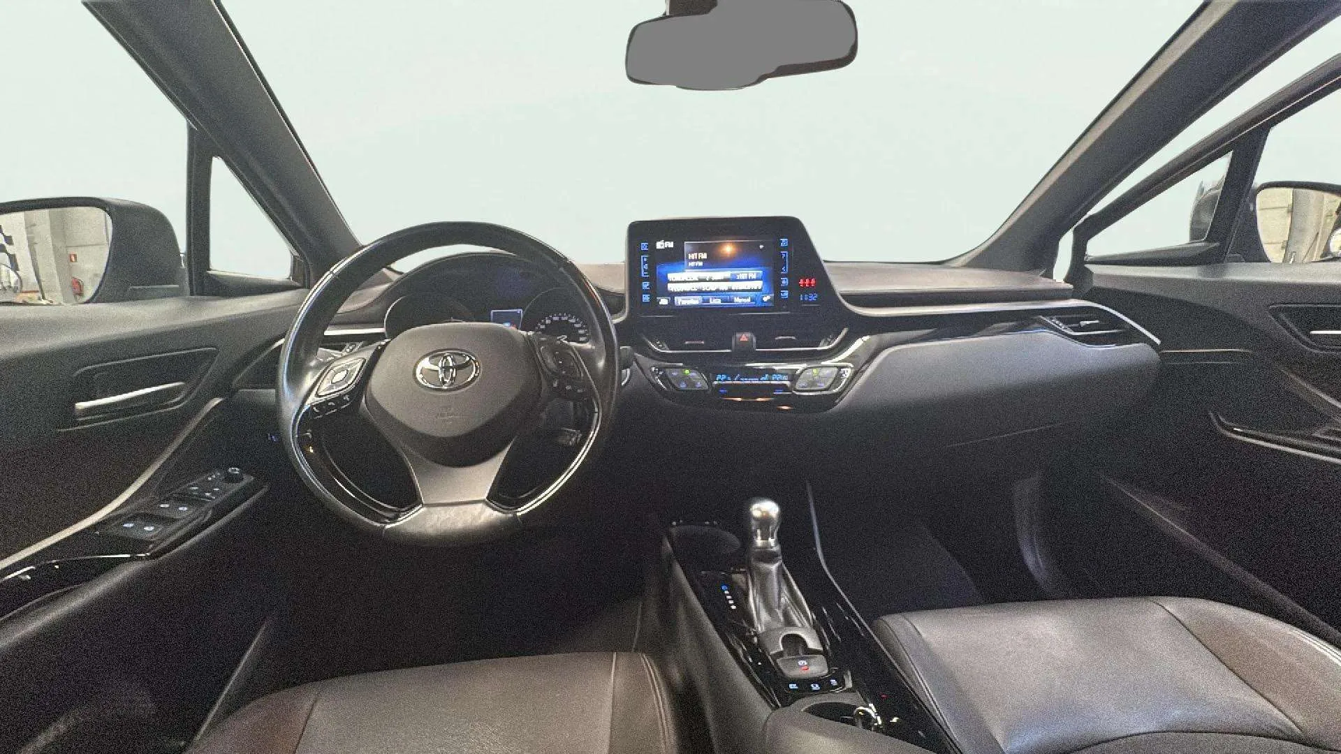 Toyota C-HR 1.8 125H Advance - foto 11