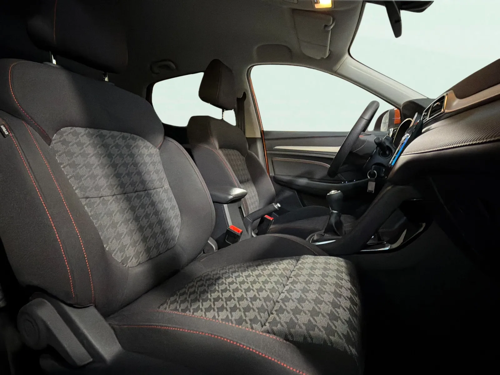 MG ZS 1.5 Comfort - foto 16