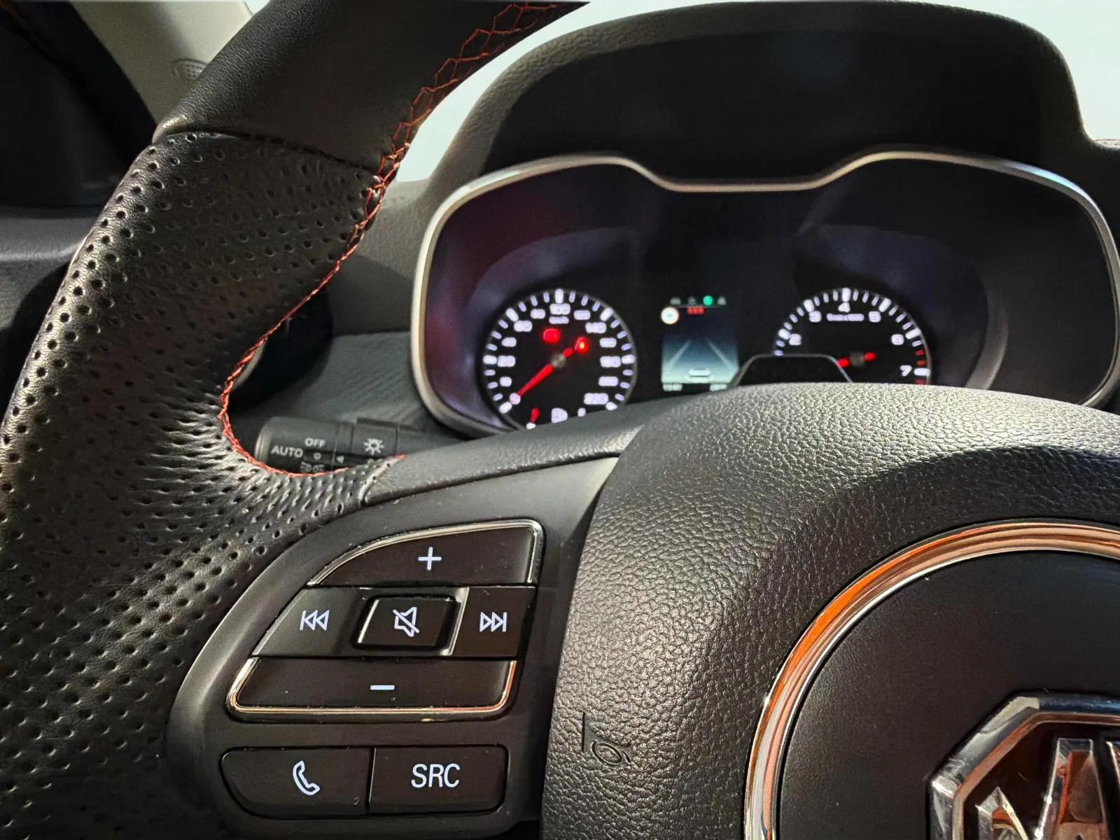 MG ZS 1.5 Comfort - foto 8