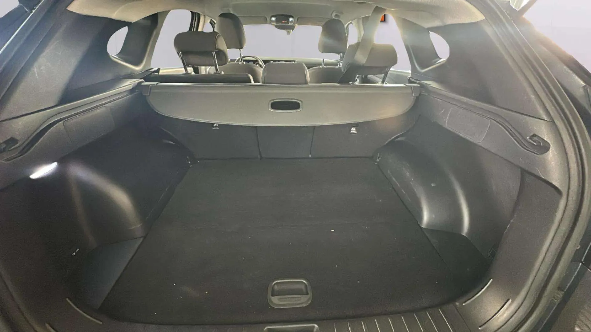 Hyundai Tucson 1.6T Klass - foto 25