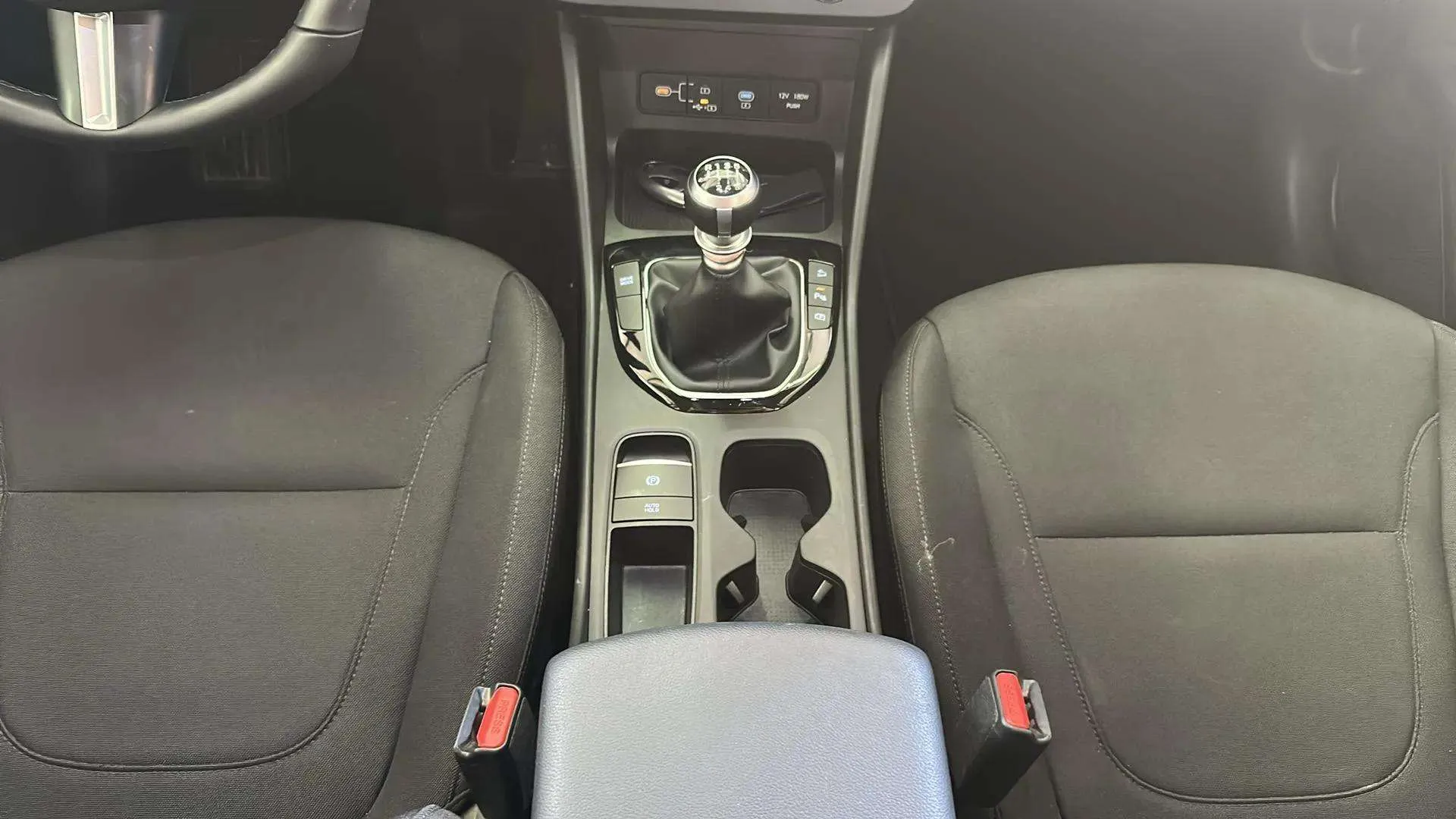Hyundai Tucson 1.6T Klass - foto 17