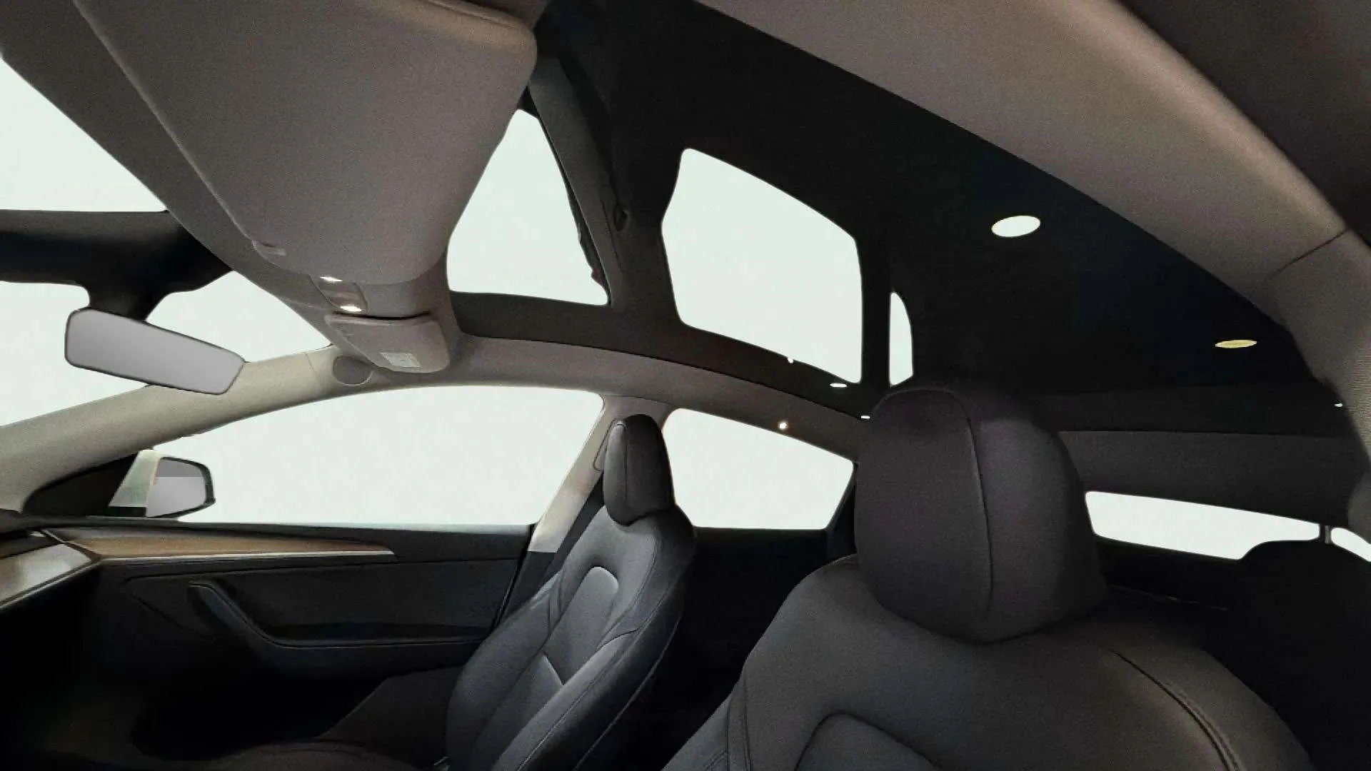 Tesla Model Y Tracción Trasera RWD - foto 19