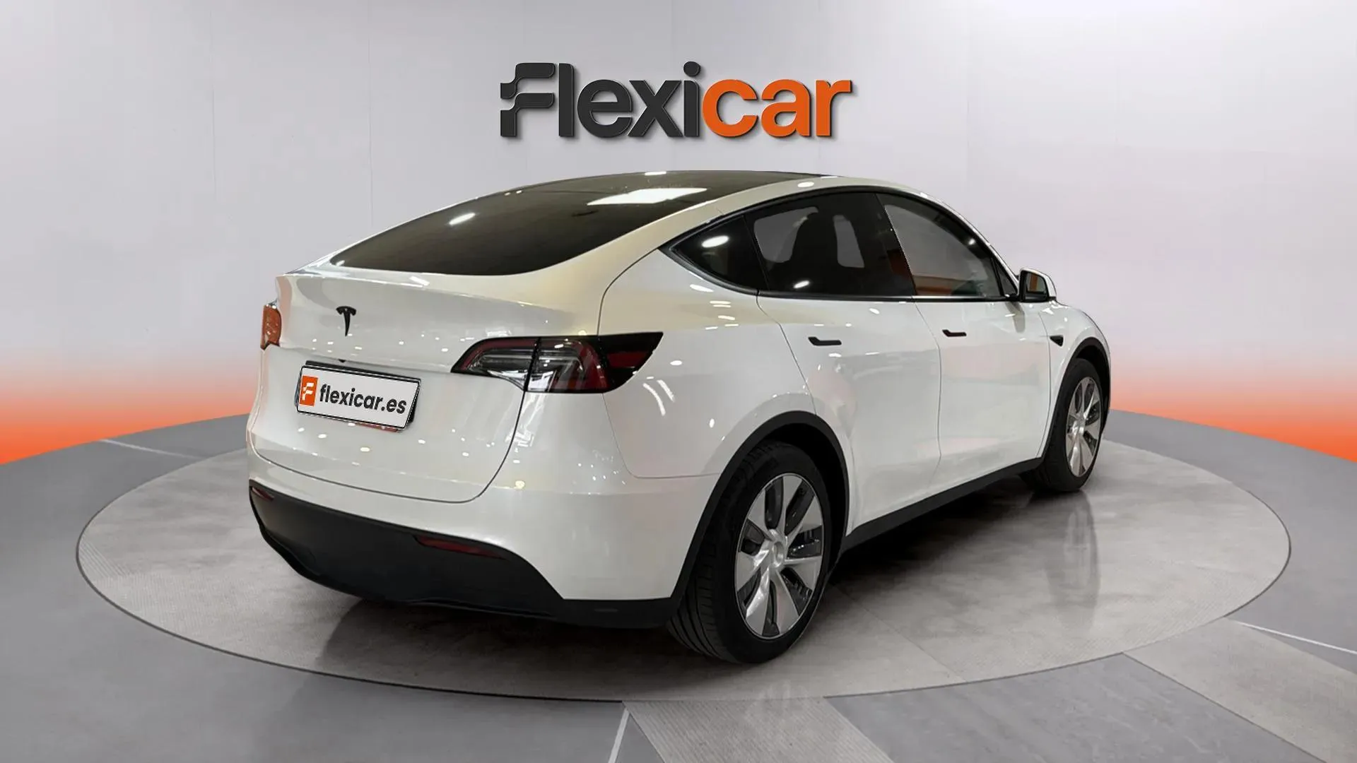 Tesla Model Y Tracción Trasera RWD - foto 7