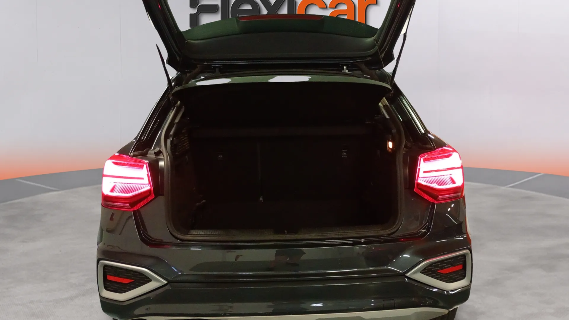 Audi Q2 30 TFSI - foto 13