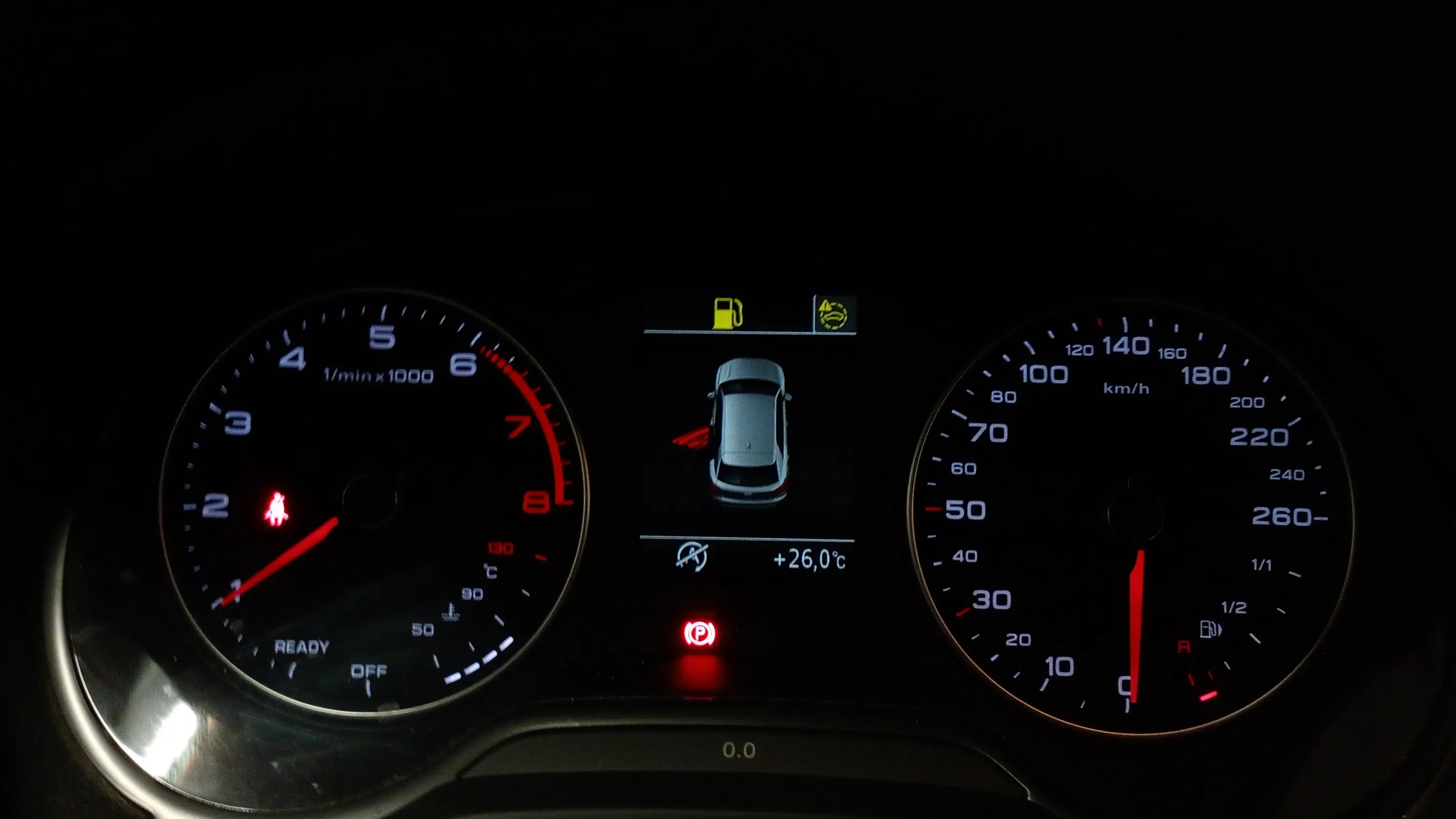 Audi Q2 30 TFSI - foto 8