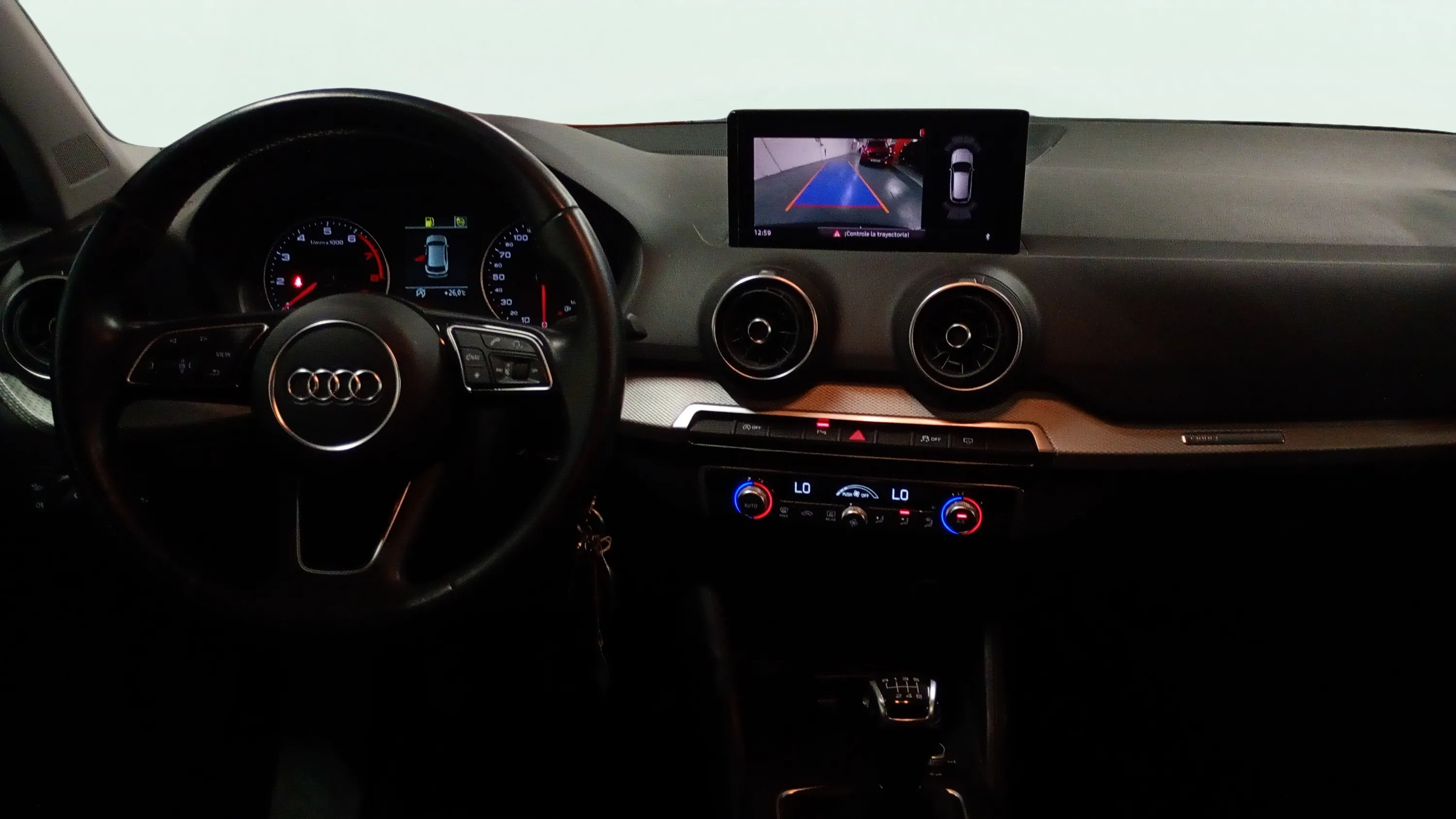 Audi Q2 30 TFSI - foto 6