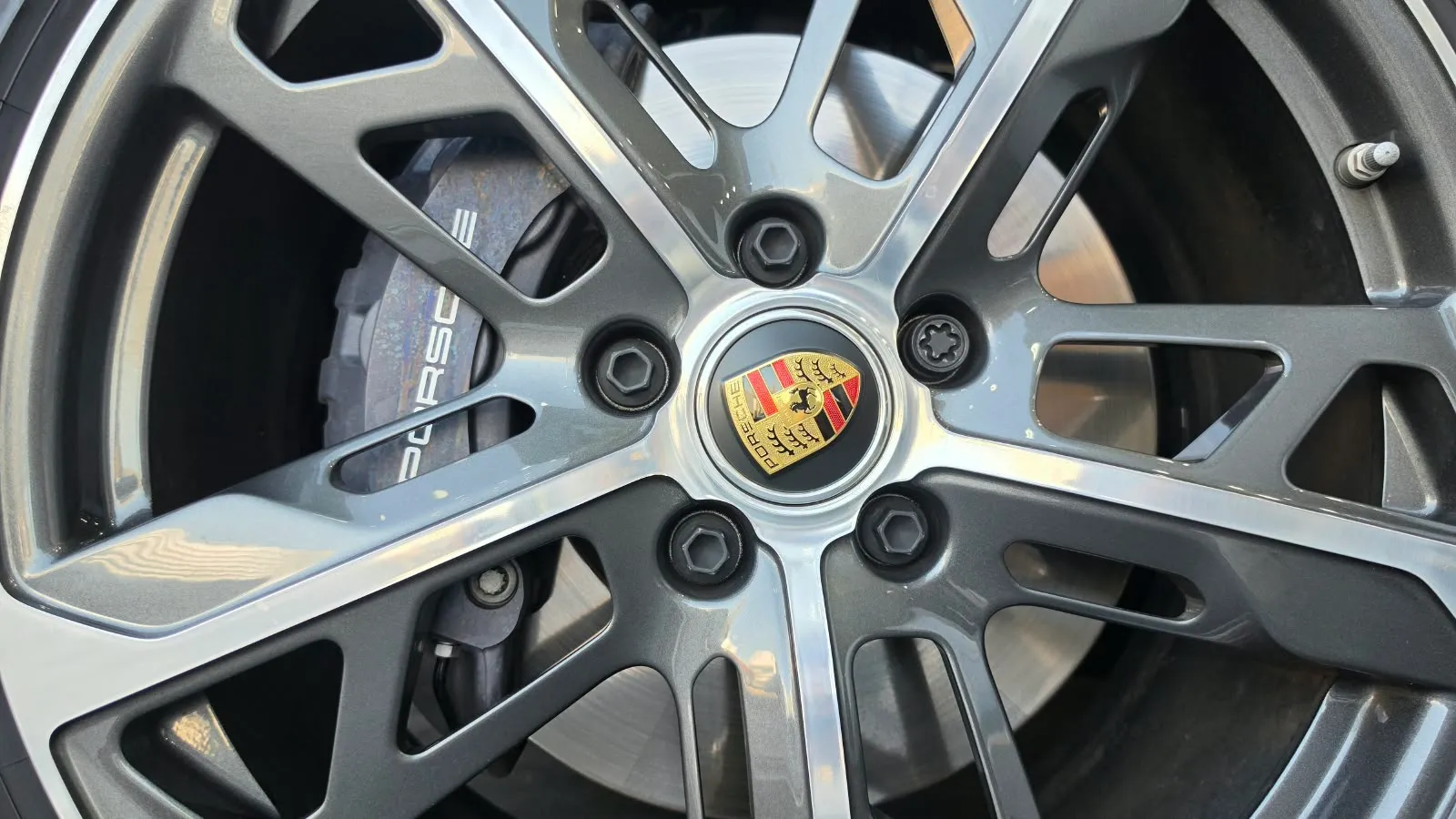 Porsche Taycan 4 Cross Turismo - foto 34
