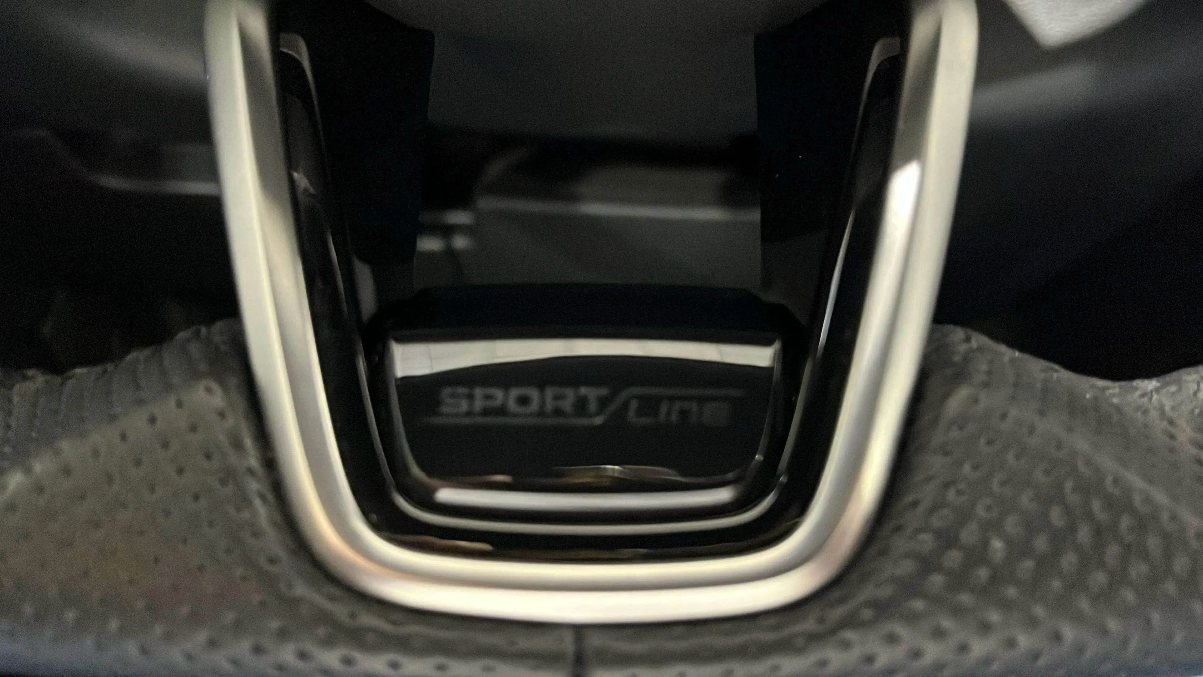 Škoda Karoq 1.5 TSI DSG ACT Sportline - foto 20