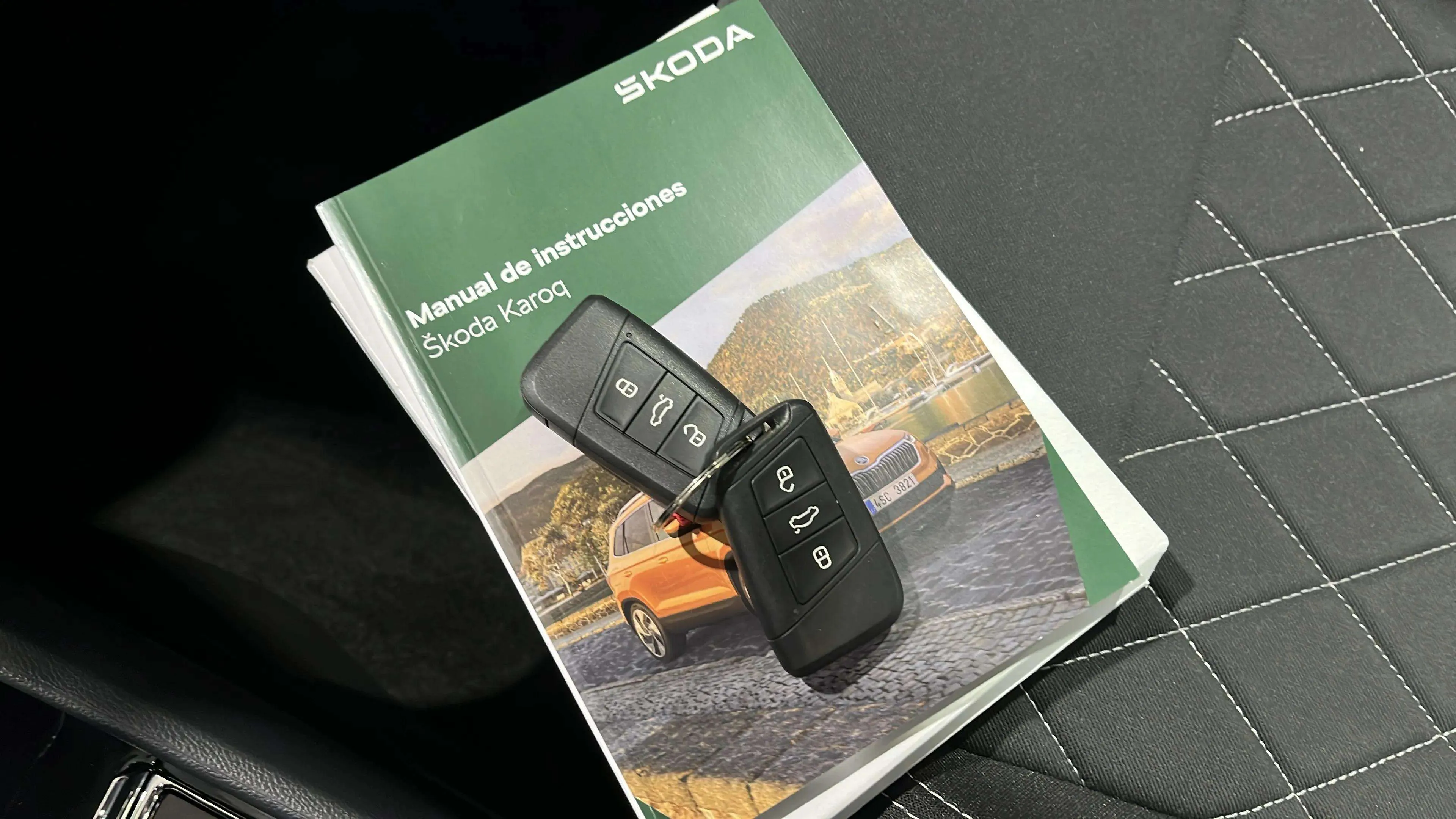 Škoda Karoq 1.5 TSI DSG ACT Sportline - foto 27