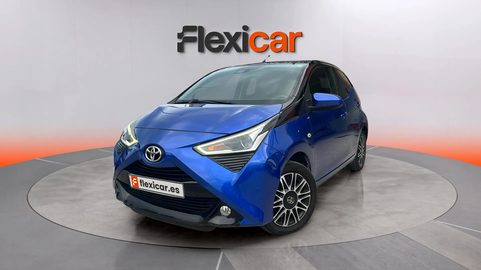 Toyota Aygo 1.0 70 x-cite - foto 3