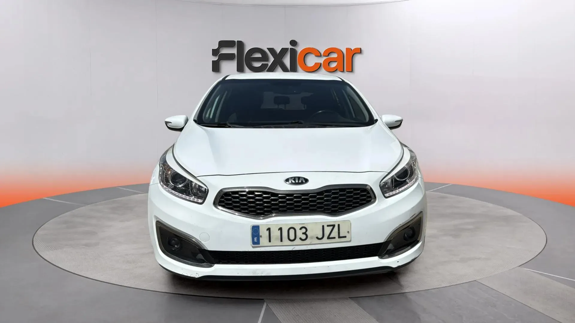 Kia Ceed 1.4 CRDi WGT Tech - foto 8