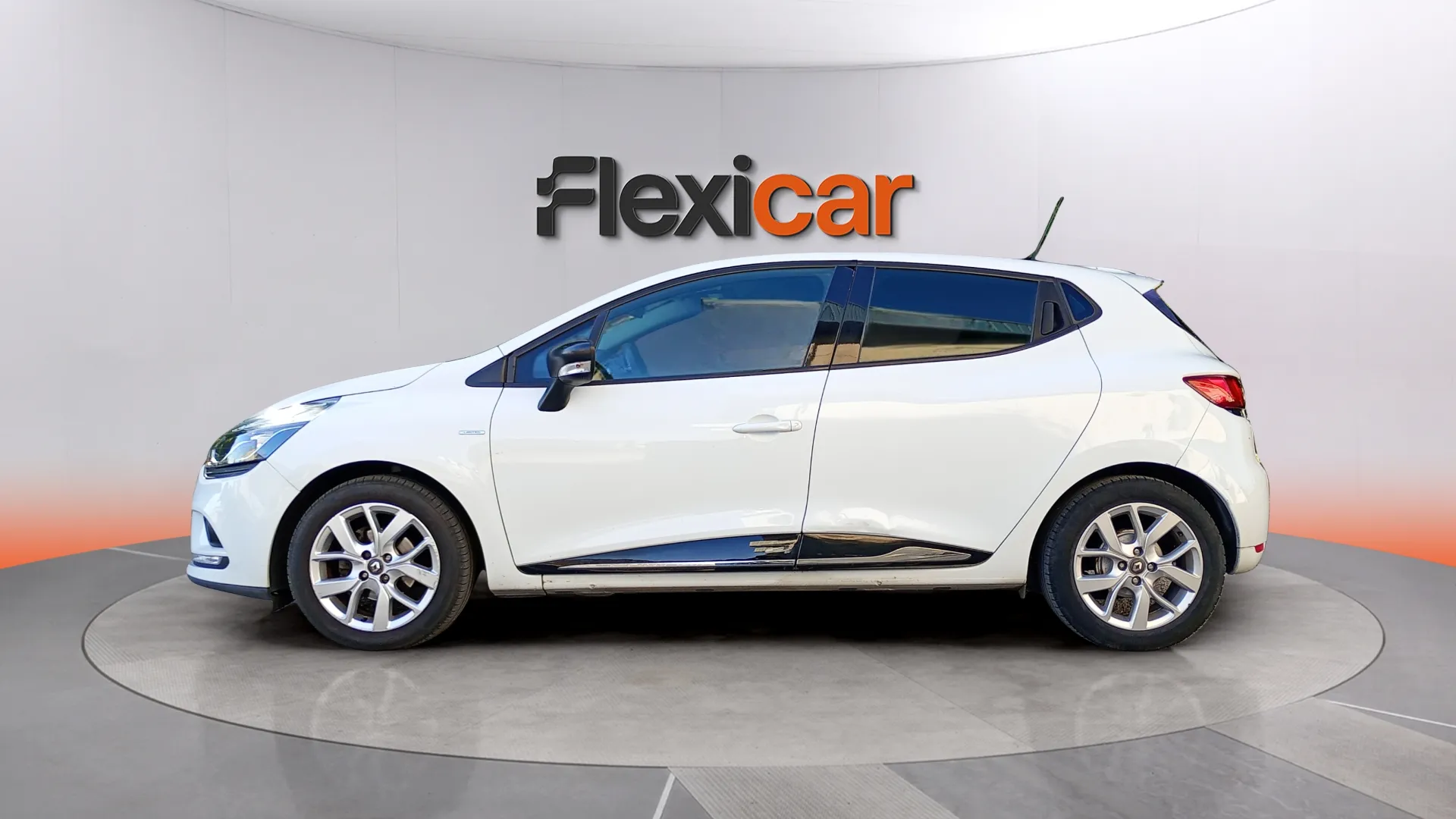 Renault Clio Life Energy TCe -18 - foto 4