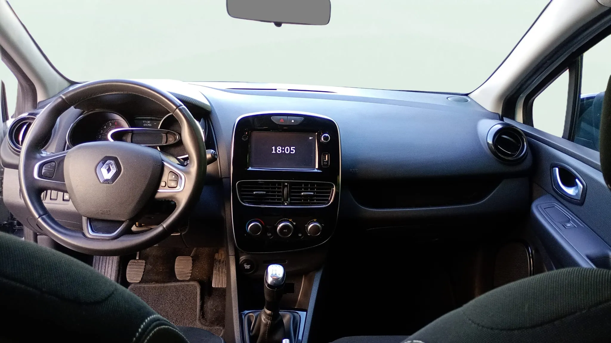 Renault Clio Life Energy TCe -18 - foto 12