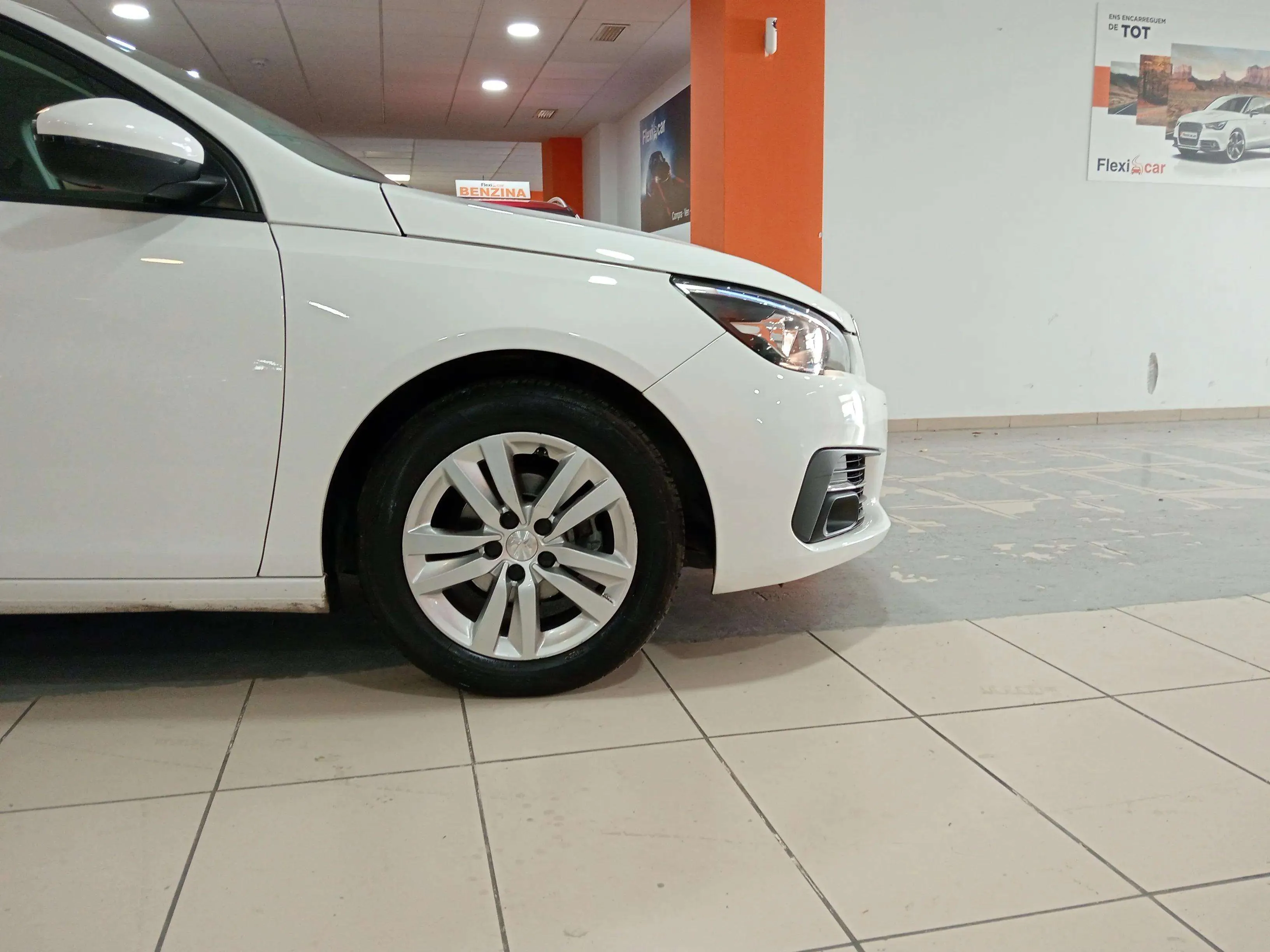 Peugeot 308 Active Pack PureTech 110 - foto 17