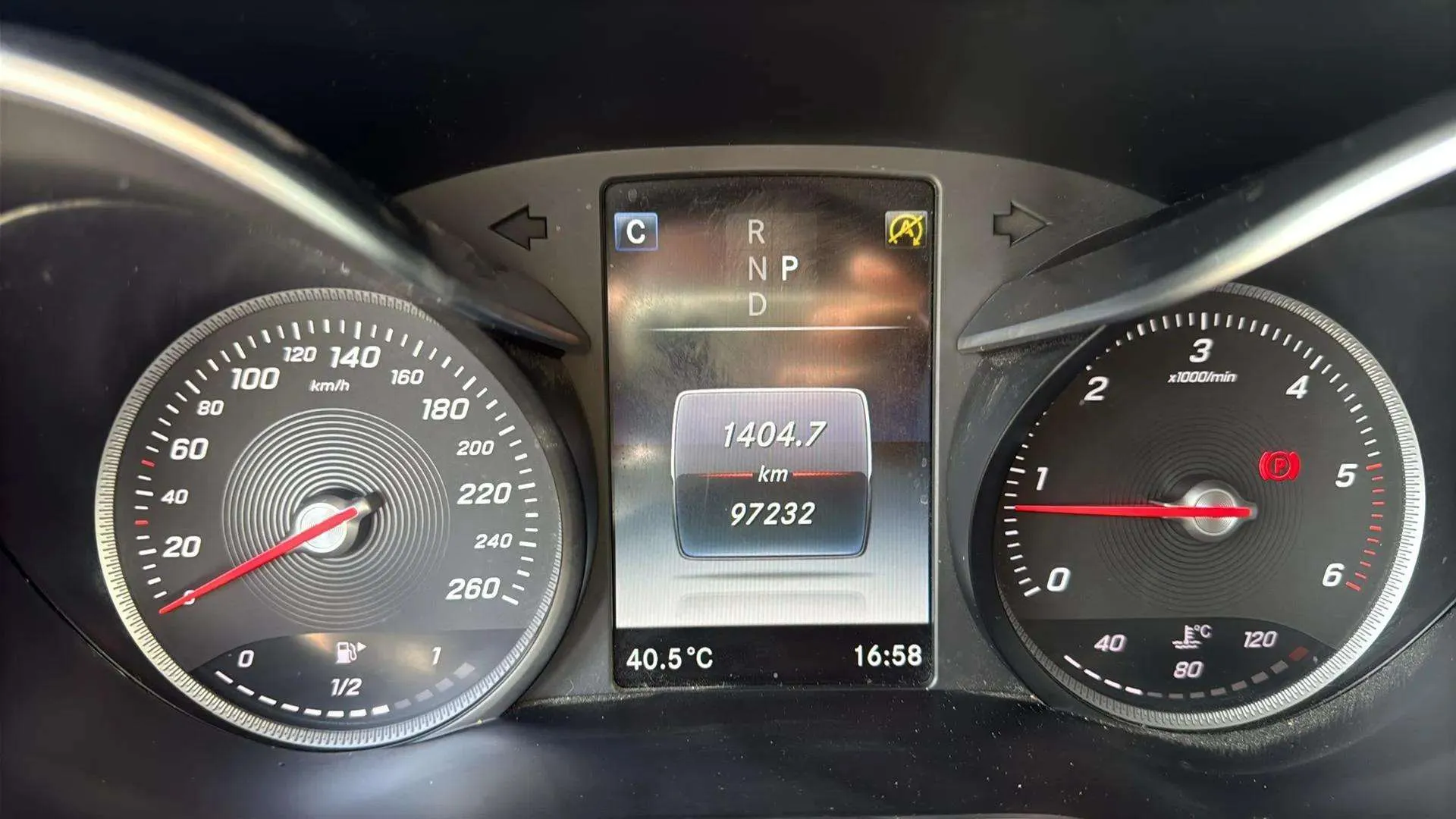 Mercedes-Benz GLC 220 d 4MATIC - foto 11