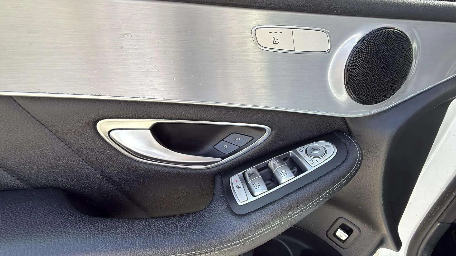 Mercedes-Benz GLC 220 d 4MATIC - foto 22