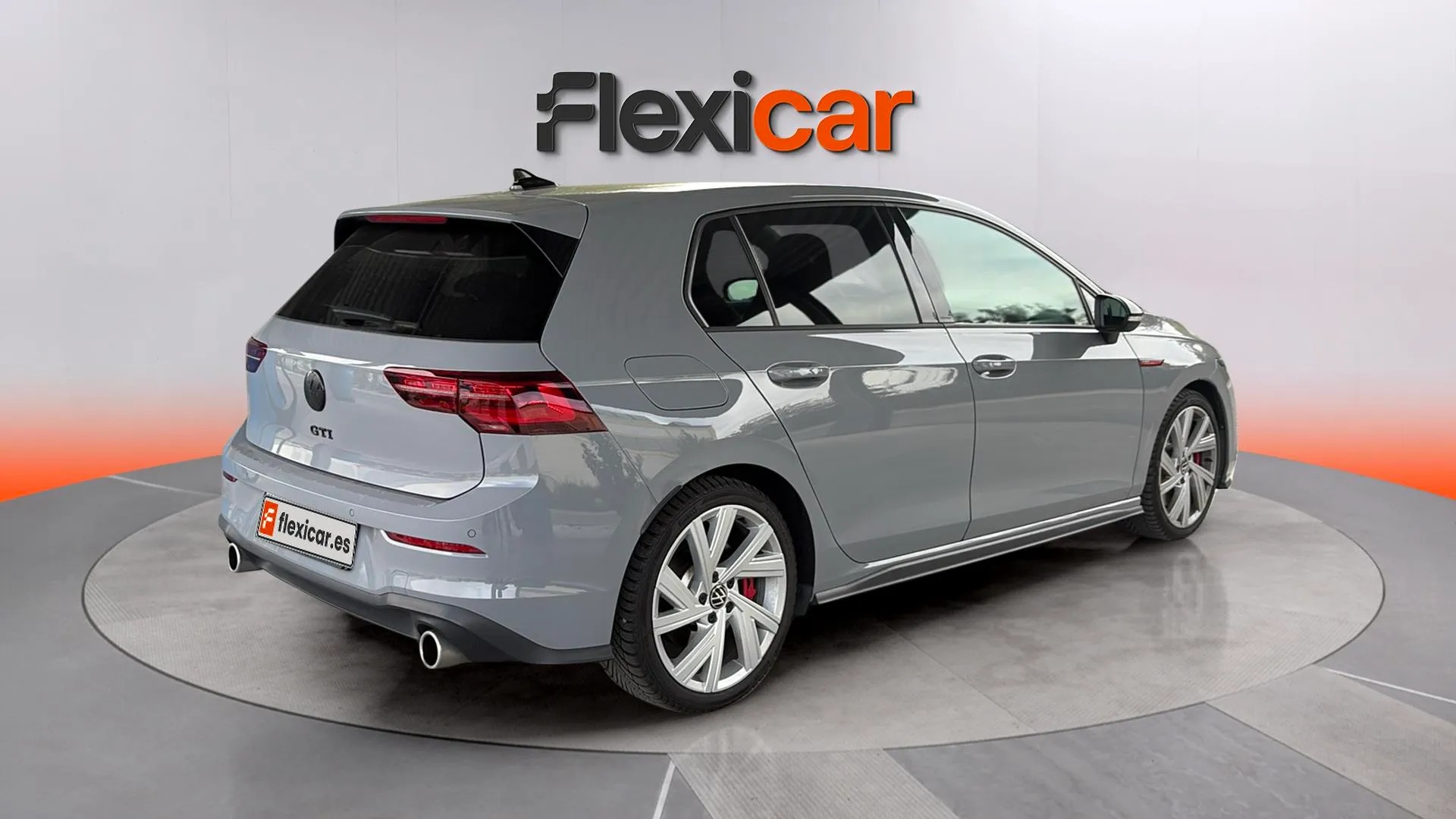 Volkswagen Golf GTI 2.0 TSI DSG - foto 4