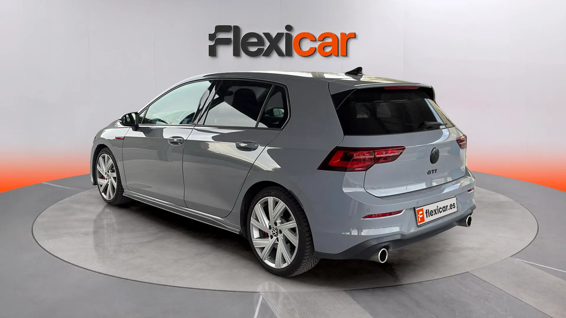 Volkswagen Golf GTI 2.0 TSI DSG - foto 5