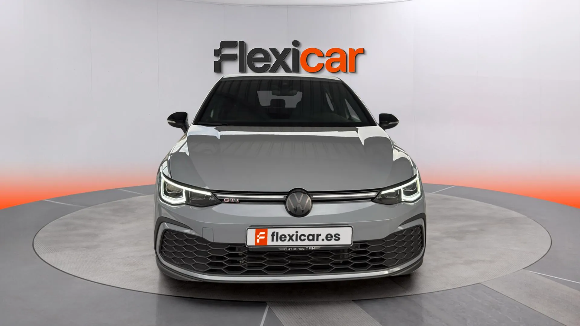 Volkswagen Golf GTI 2.0 TSI DSG - foto 2