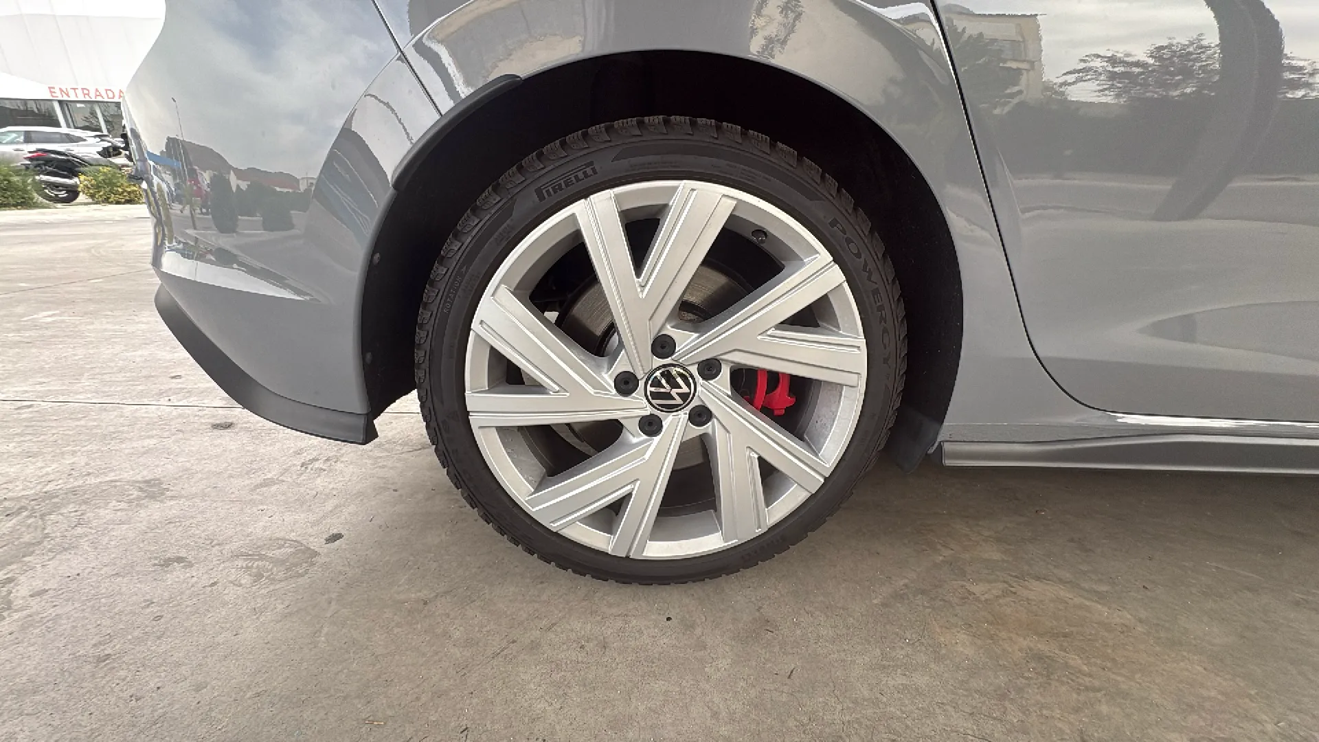 Volkswagen Golf GTI 2.0 TSI DSG - foto 30