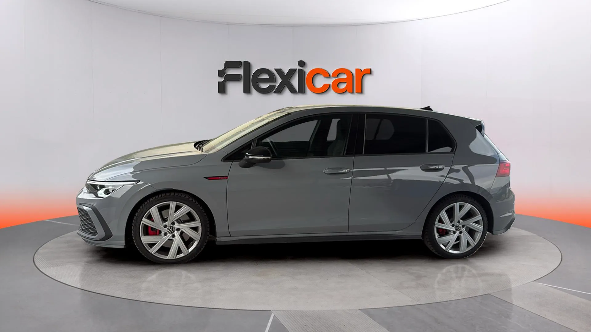 Volkswagen Golf GTI 2.0 TSI DSG - foto 7