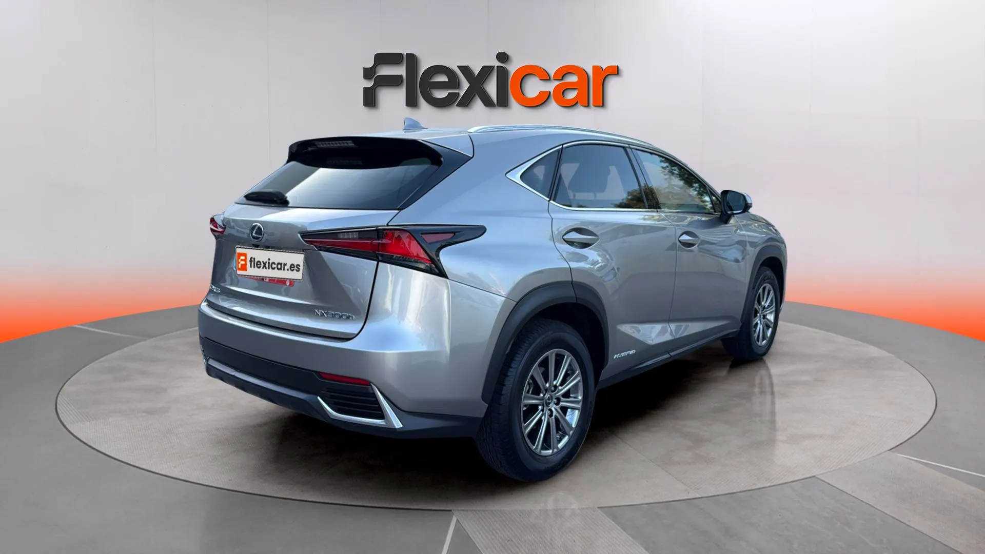 Lexus NX 2.5 300h Business 2WD - foto 8