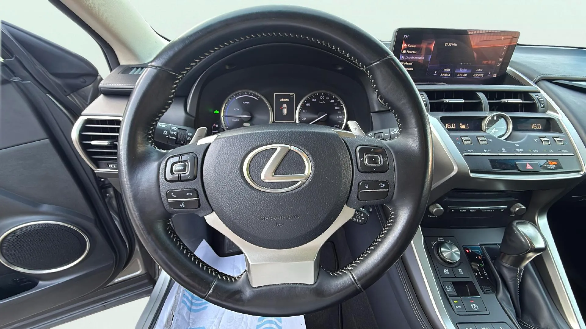 Lexus NX 2.5 300h Business 2WD - foto 16