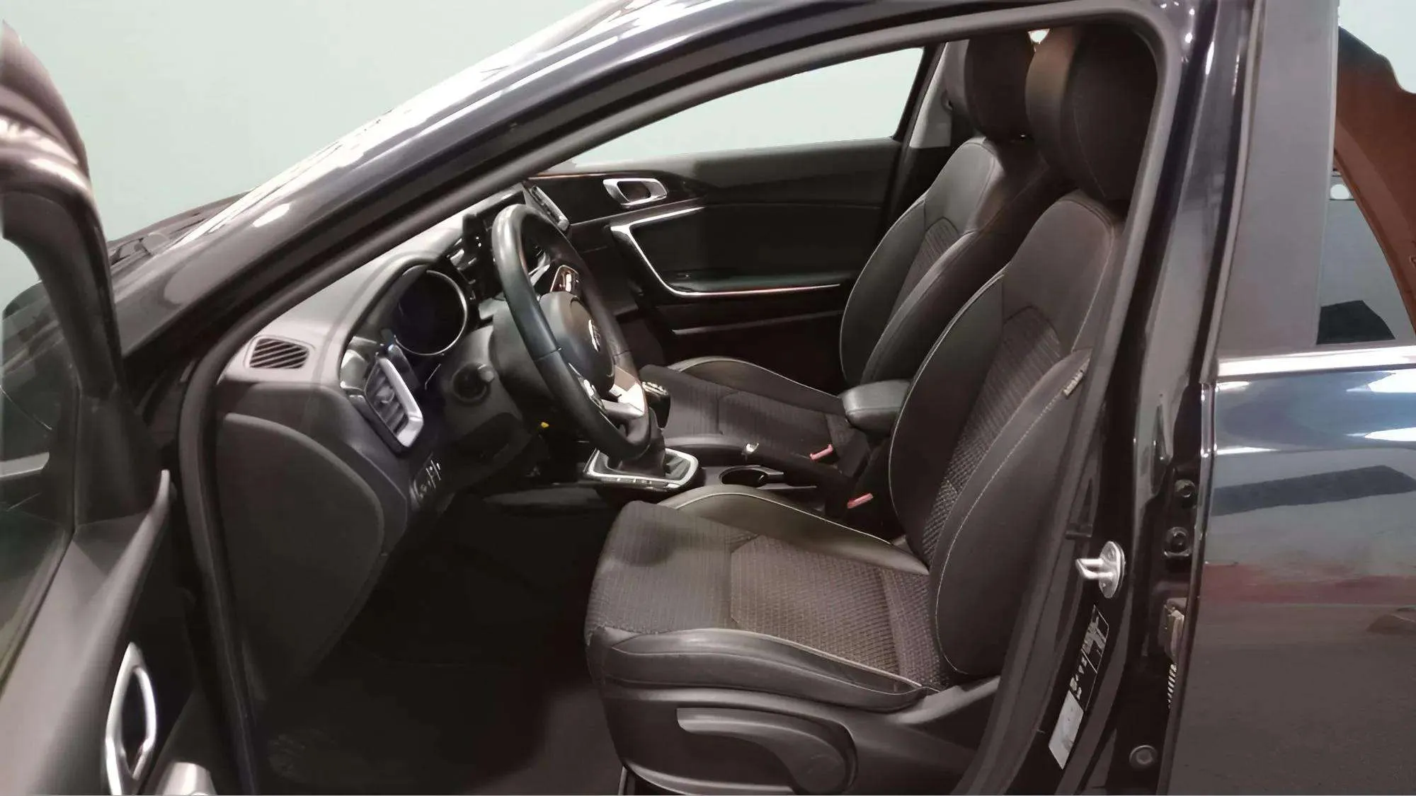 Kia Ceed 1.4 Cvvt - foto 10
