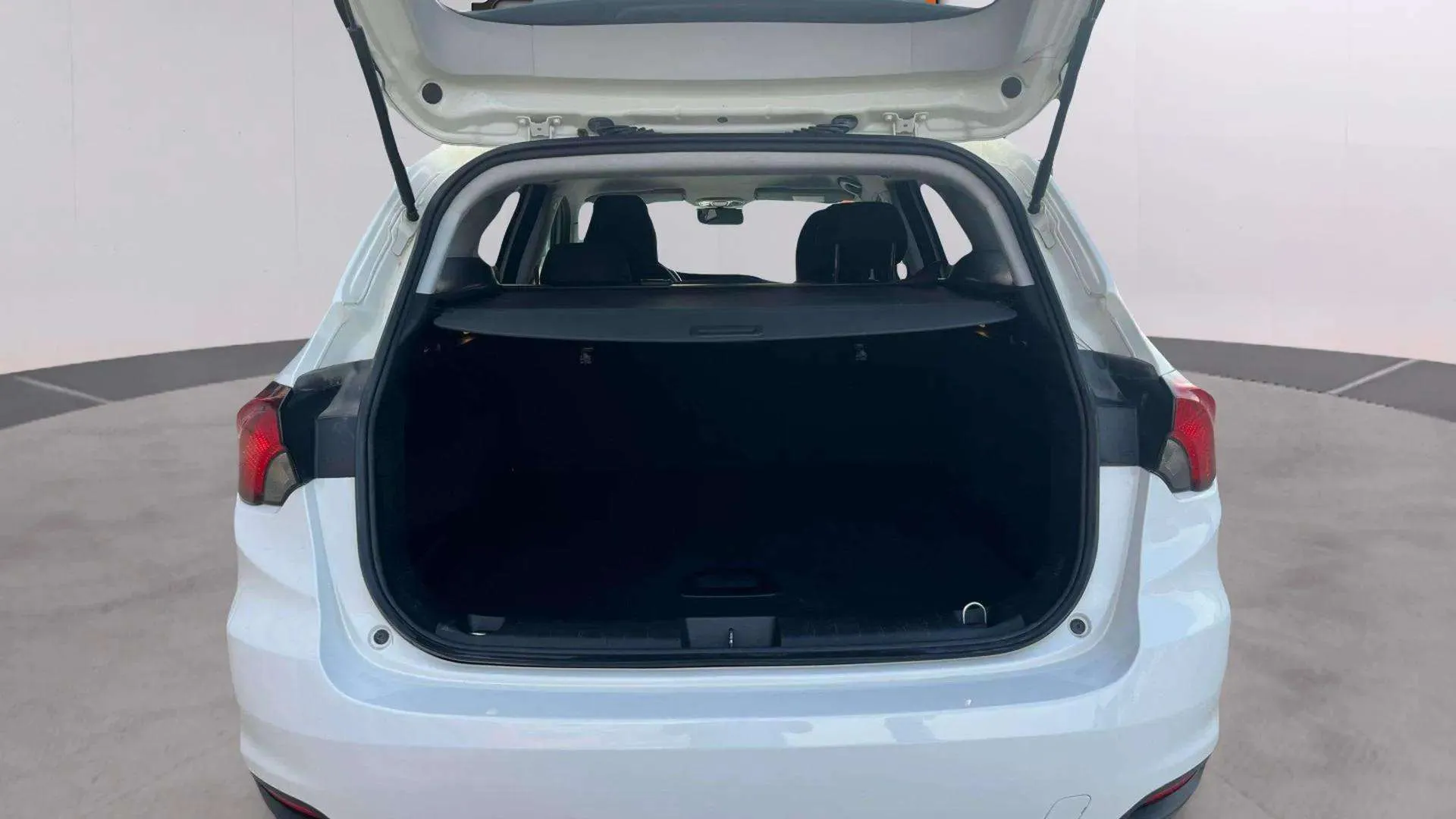 Fiat Tipo 1.4 16v Easy gasolina SW - foto 16