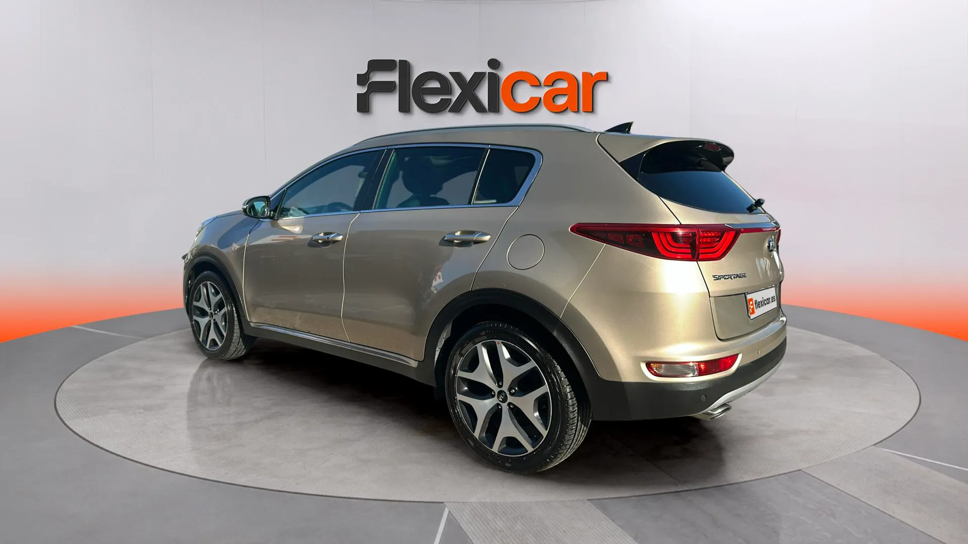 Kia Sportage 2.0 CRDi VGT GT Line 4x2 - foto 9