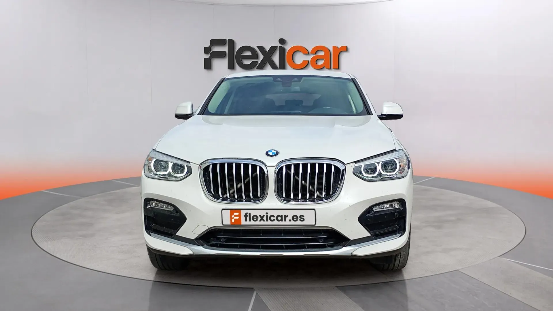 BMW X4 xDrive20i - foto 8