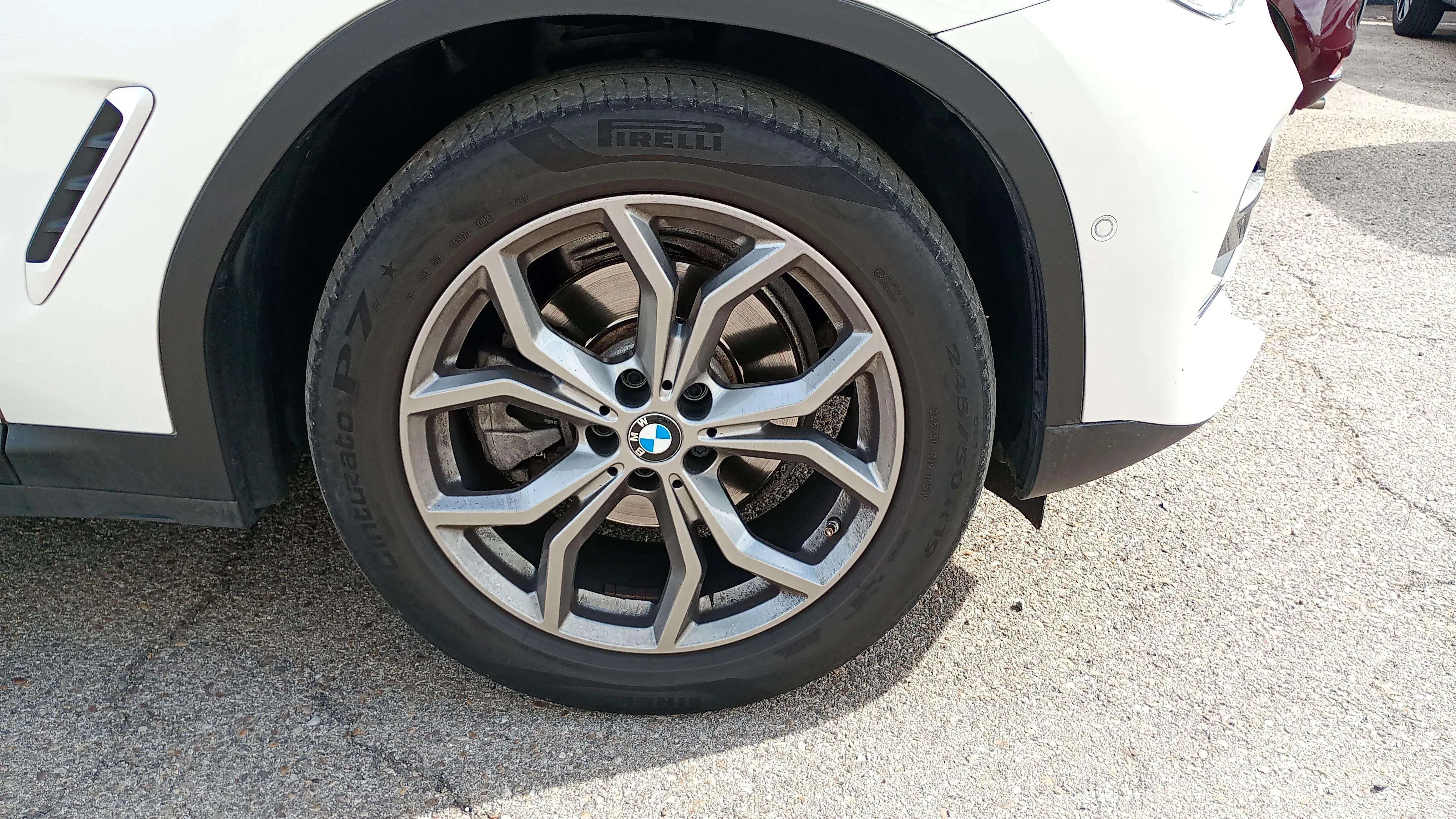 BMW X4 xDrive20i - foto 15