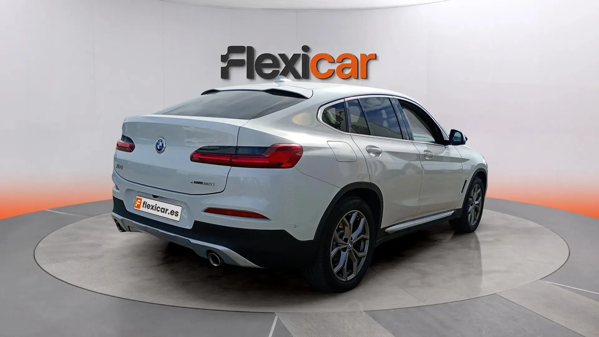 BMW X4 xDrive20i - foto 6