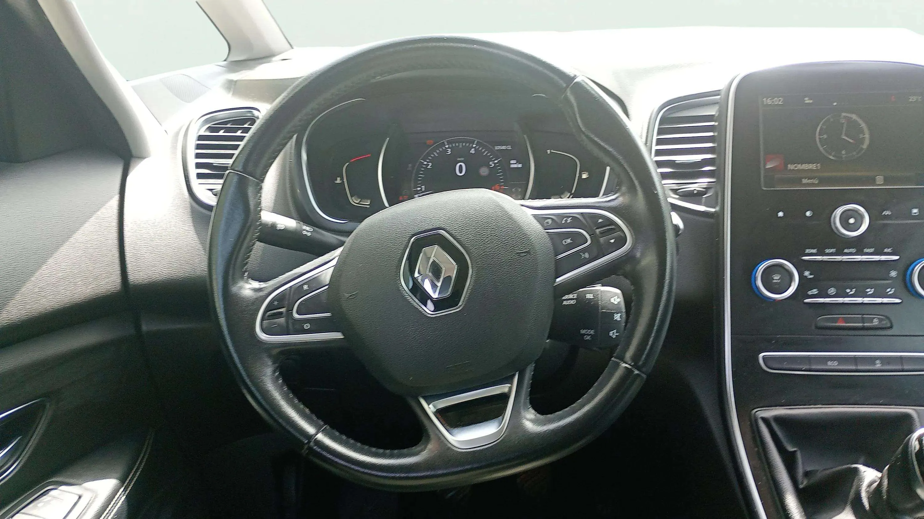 Renault Grand Scénic Intens Energy TCe - foto 8