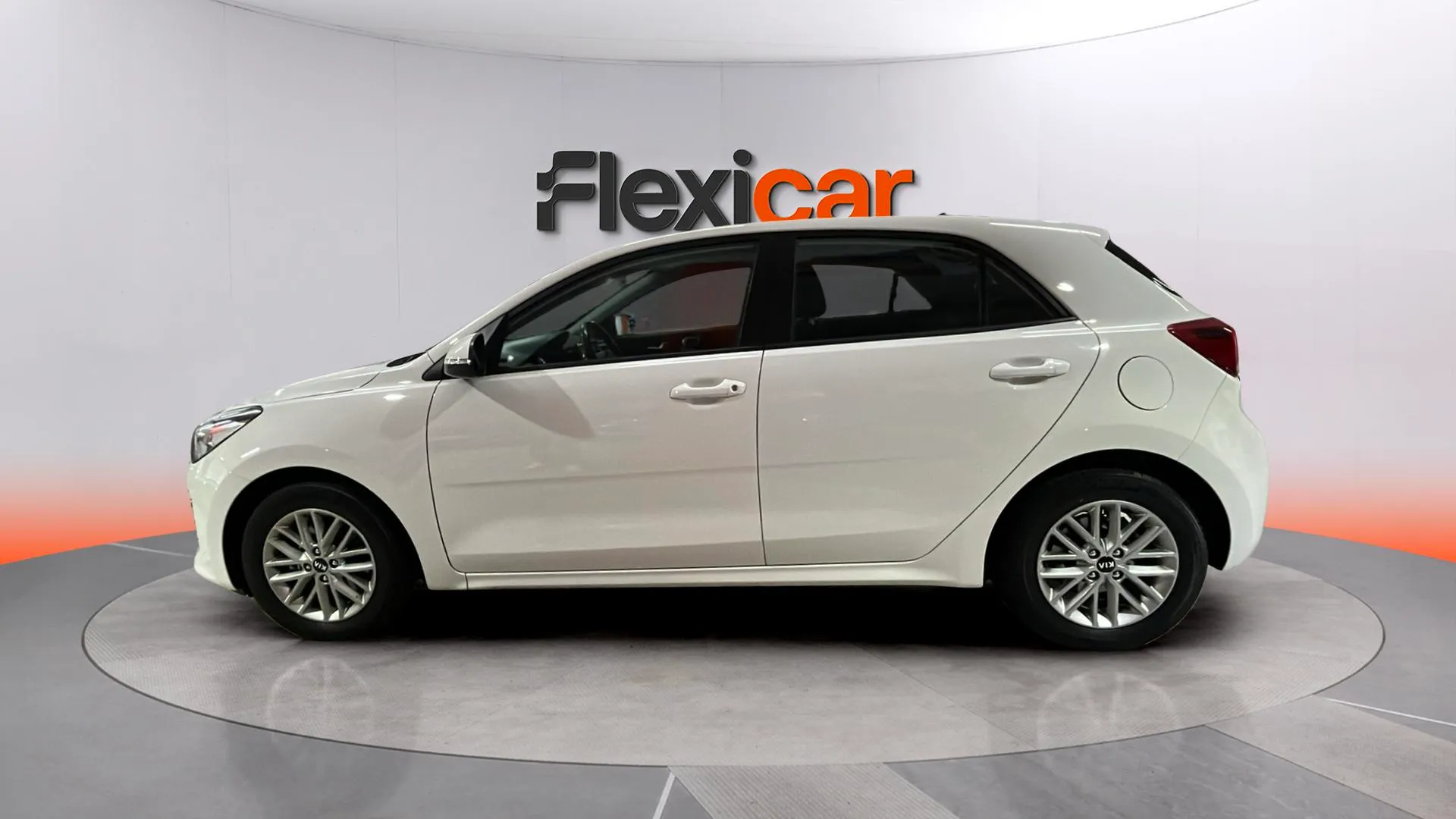 Kia Rio 1.0 T-GDi Business - foto 4