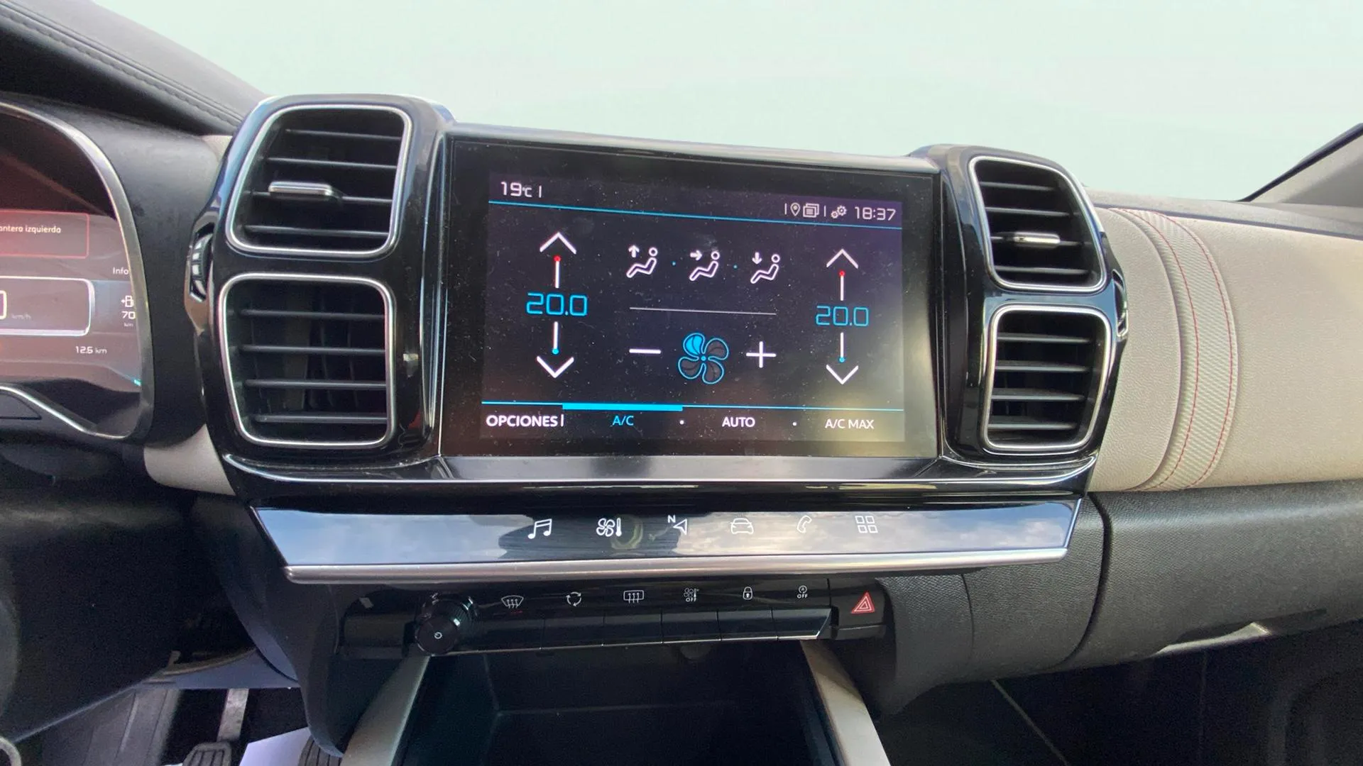 Citroën C5 Aircross BlueHDi Shine - foto 17