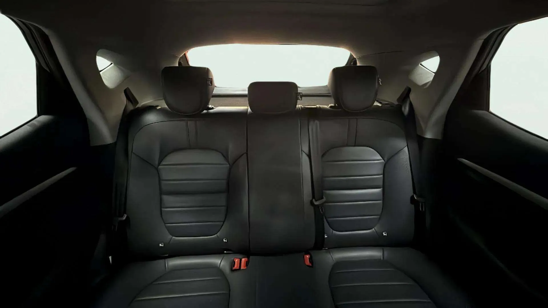 MG ZS 1.5 Luxury - foto 16