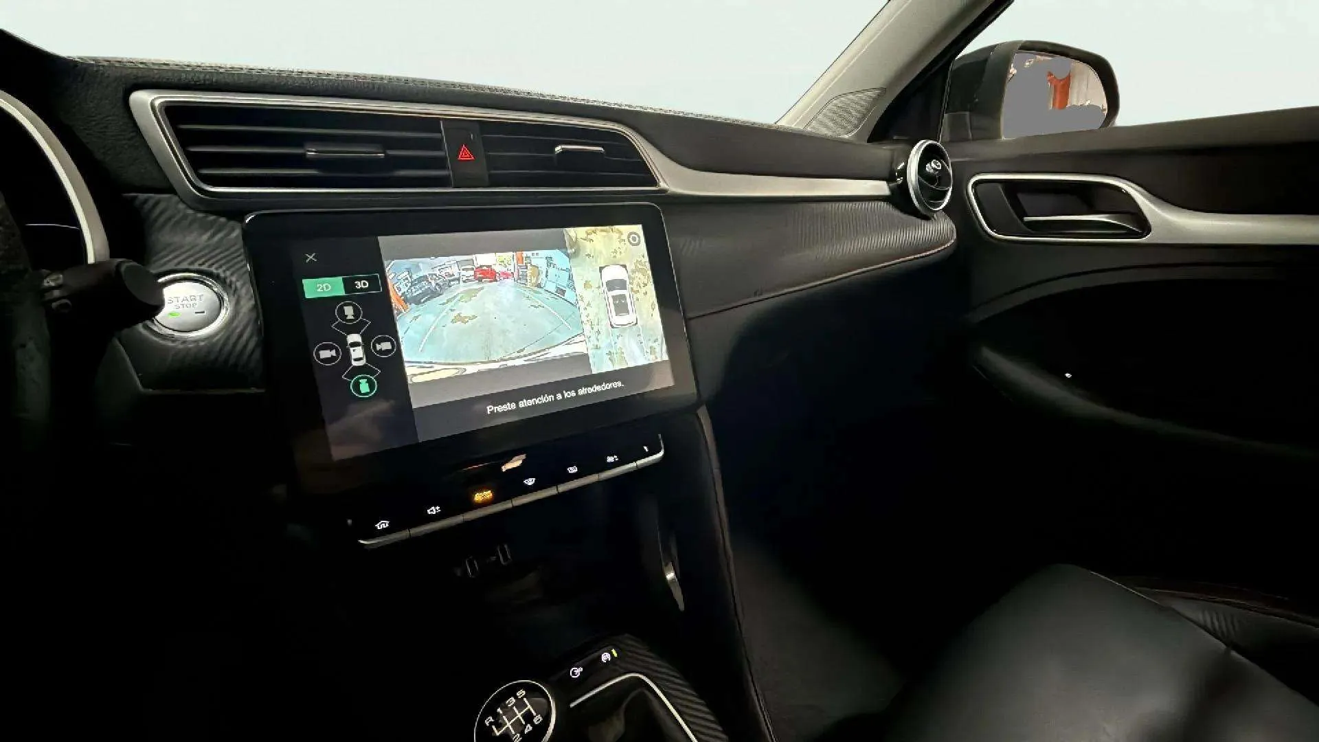 MG ZS 1.5 Luxury - foto 17